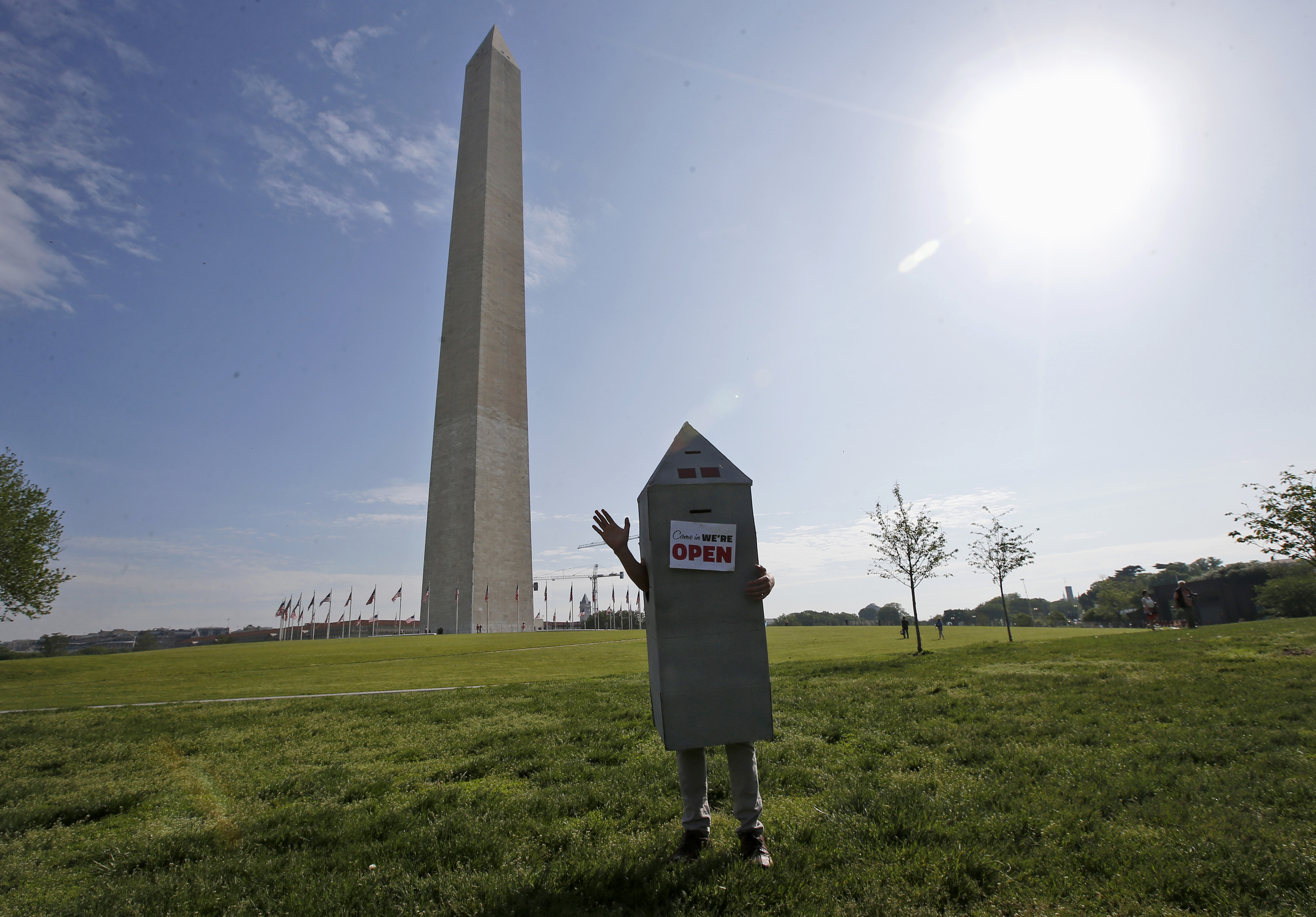 Washington Monument reopens after earthquake - Red Alert Politics