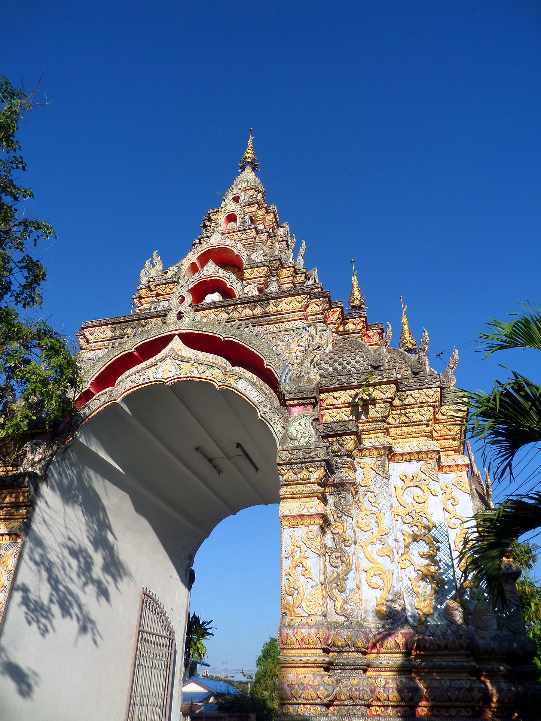 Wat nantaram buddhist temple gate photo