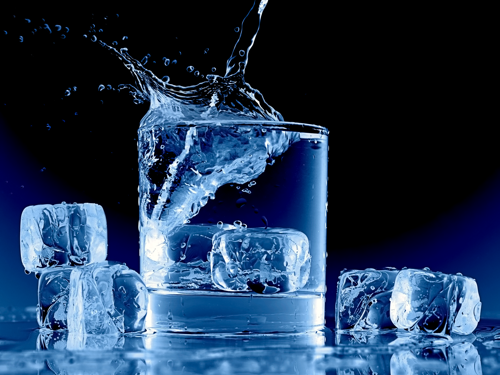 Ice Water Splash - Navarro Dental Group