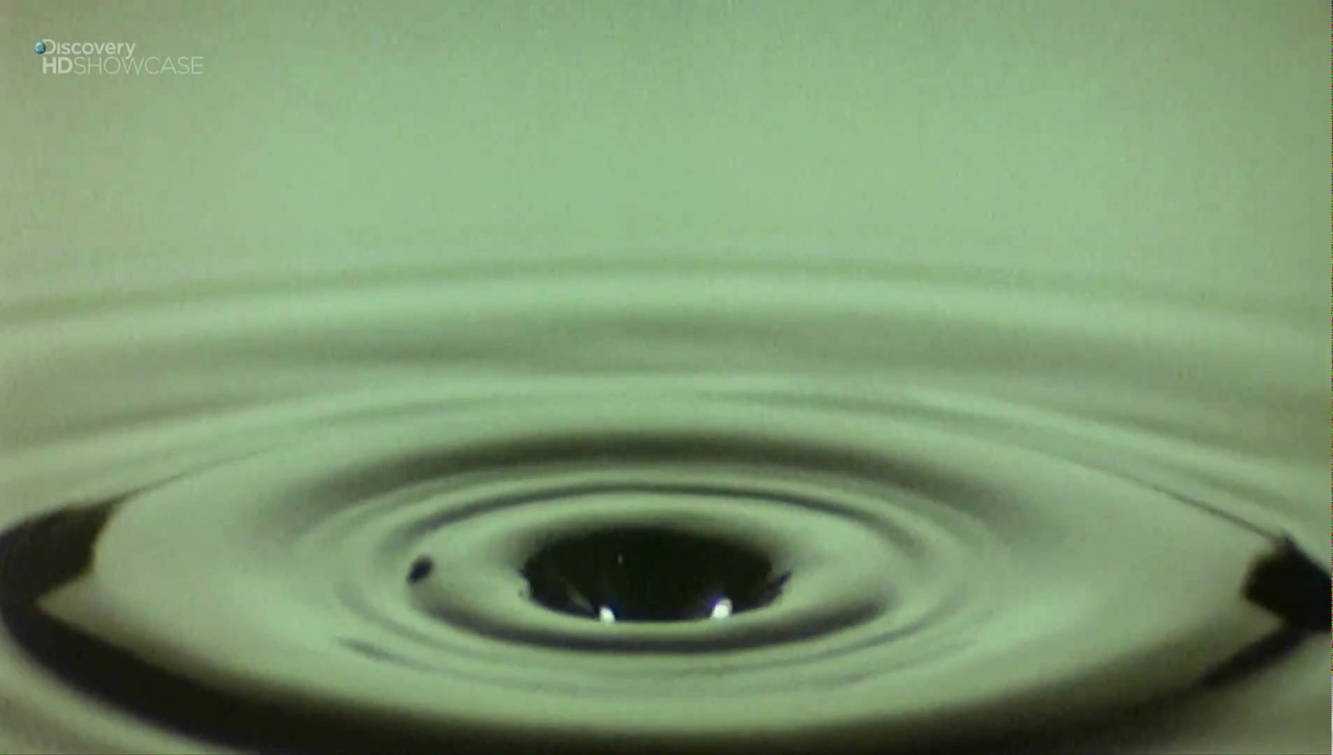 Waterdrop shot in 10000 frames a second - YouTube