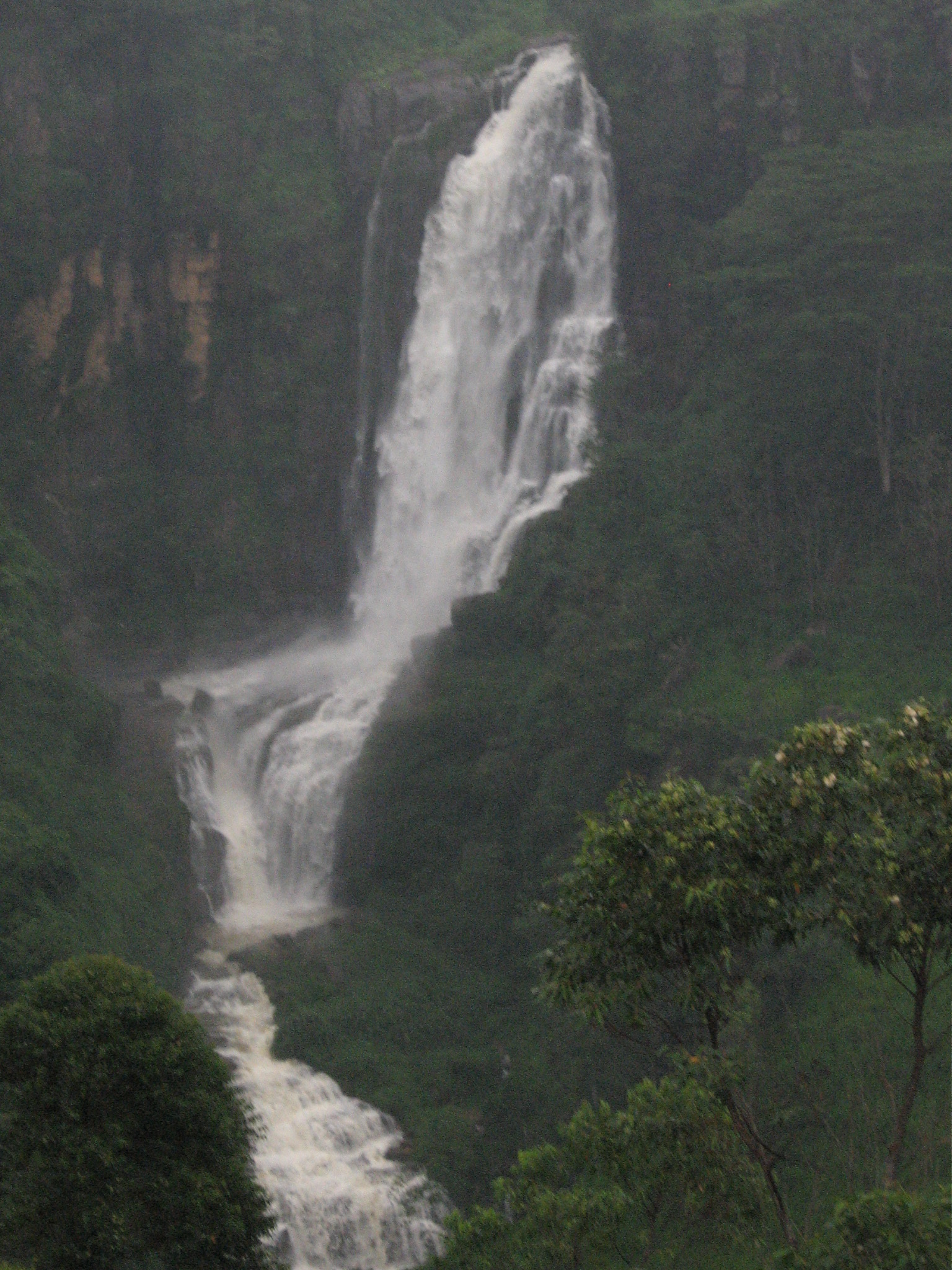 Water fall in sri lanka photo
