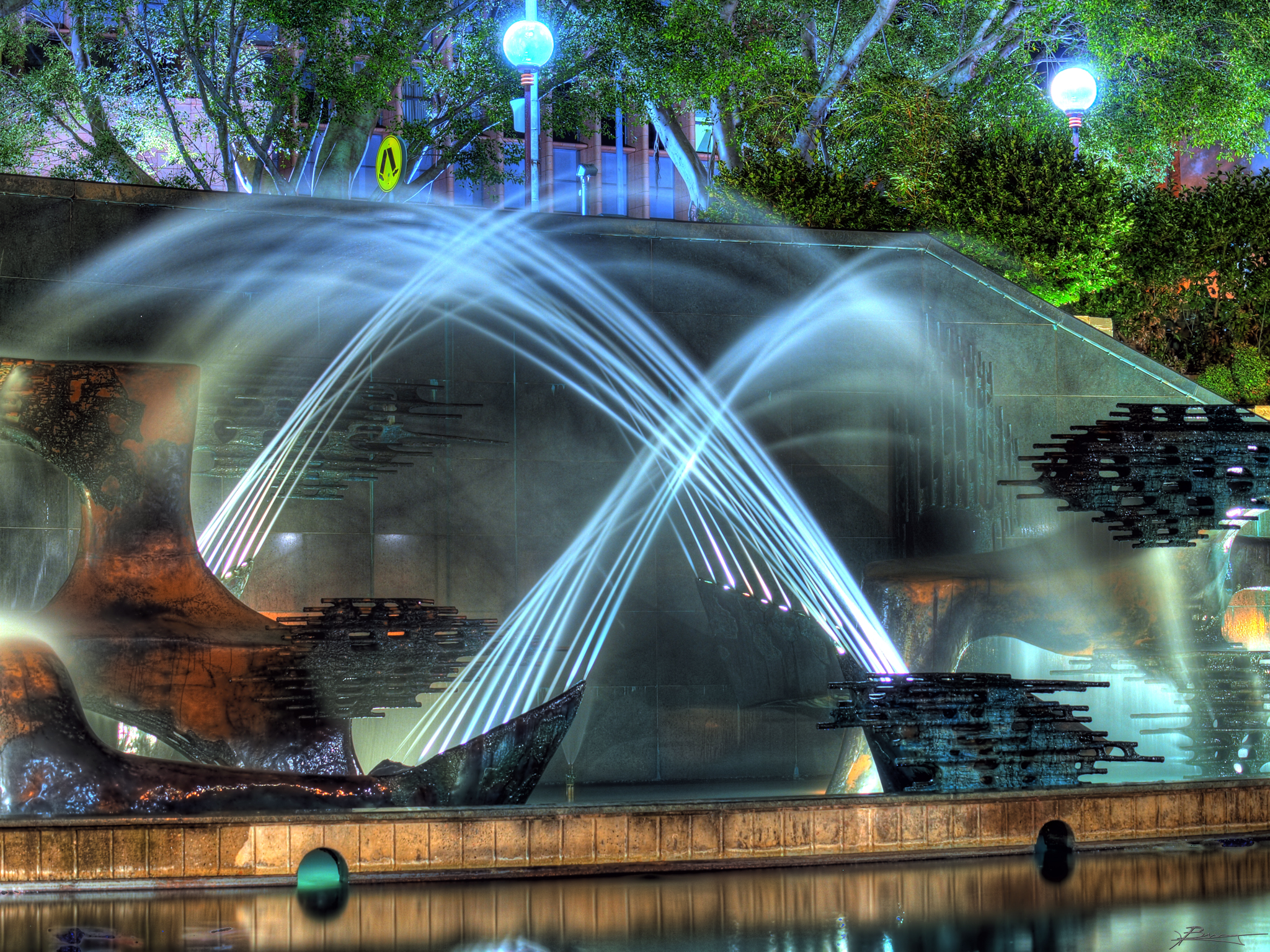 File:Water fountain in Newcastle, New South Wales.jpg - Wikimedia ...