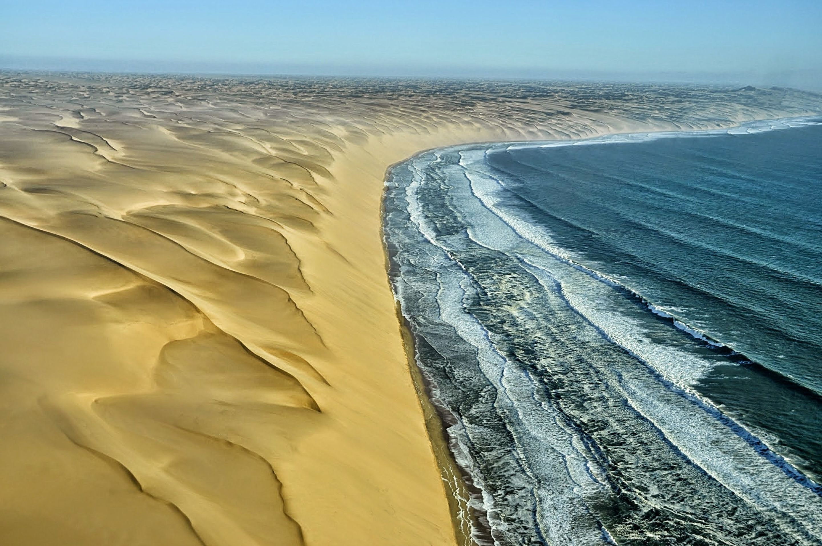 Where the Namib Desert meets the Atlantic Ocean : pics