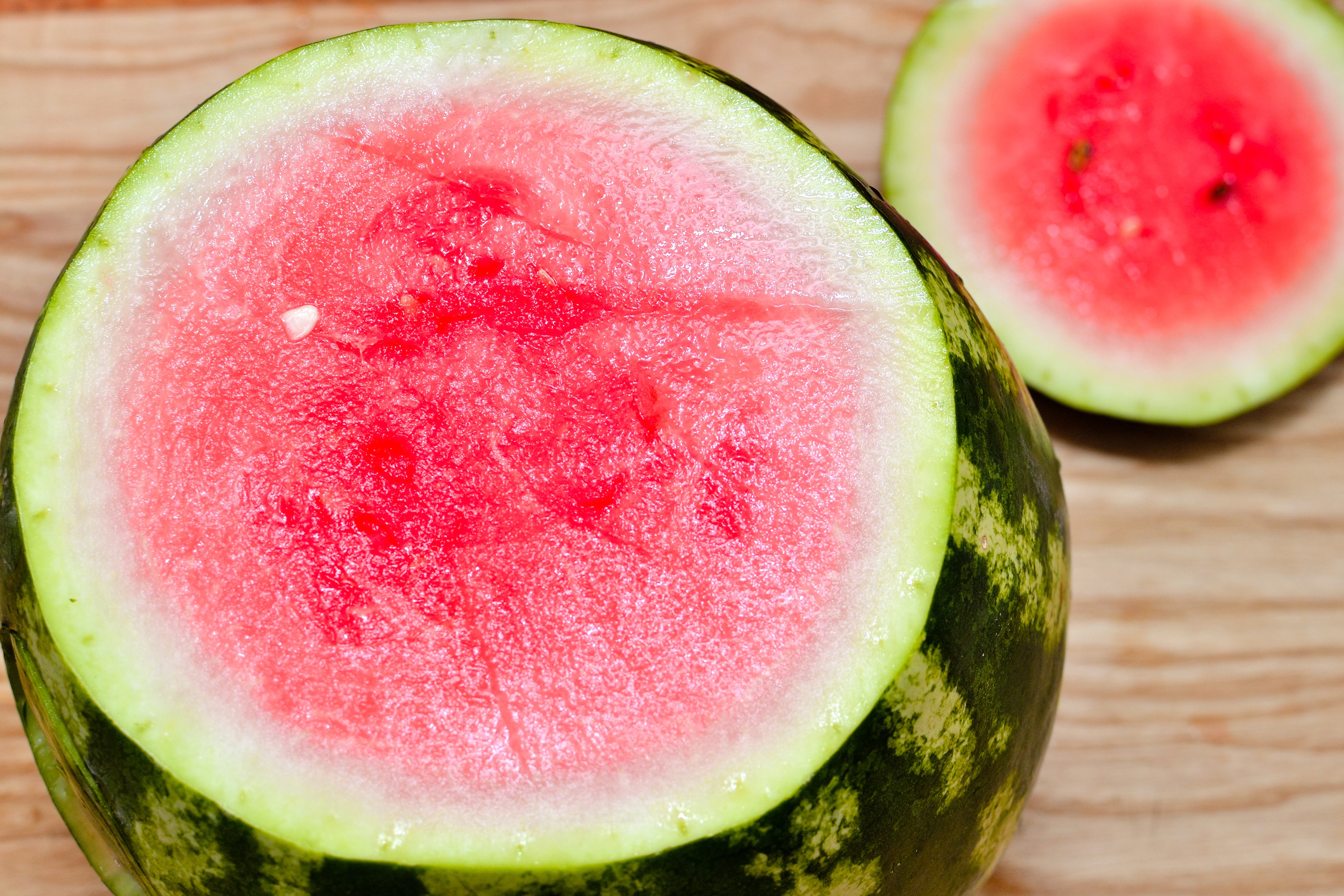 How to Plug, Spike, or Cork a Watermelon: 12 Steps (with Pictures)