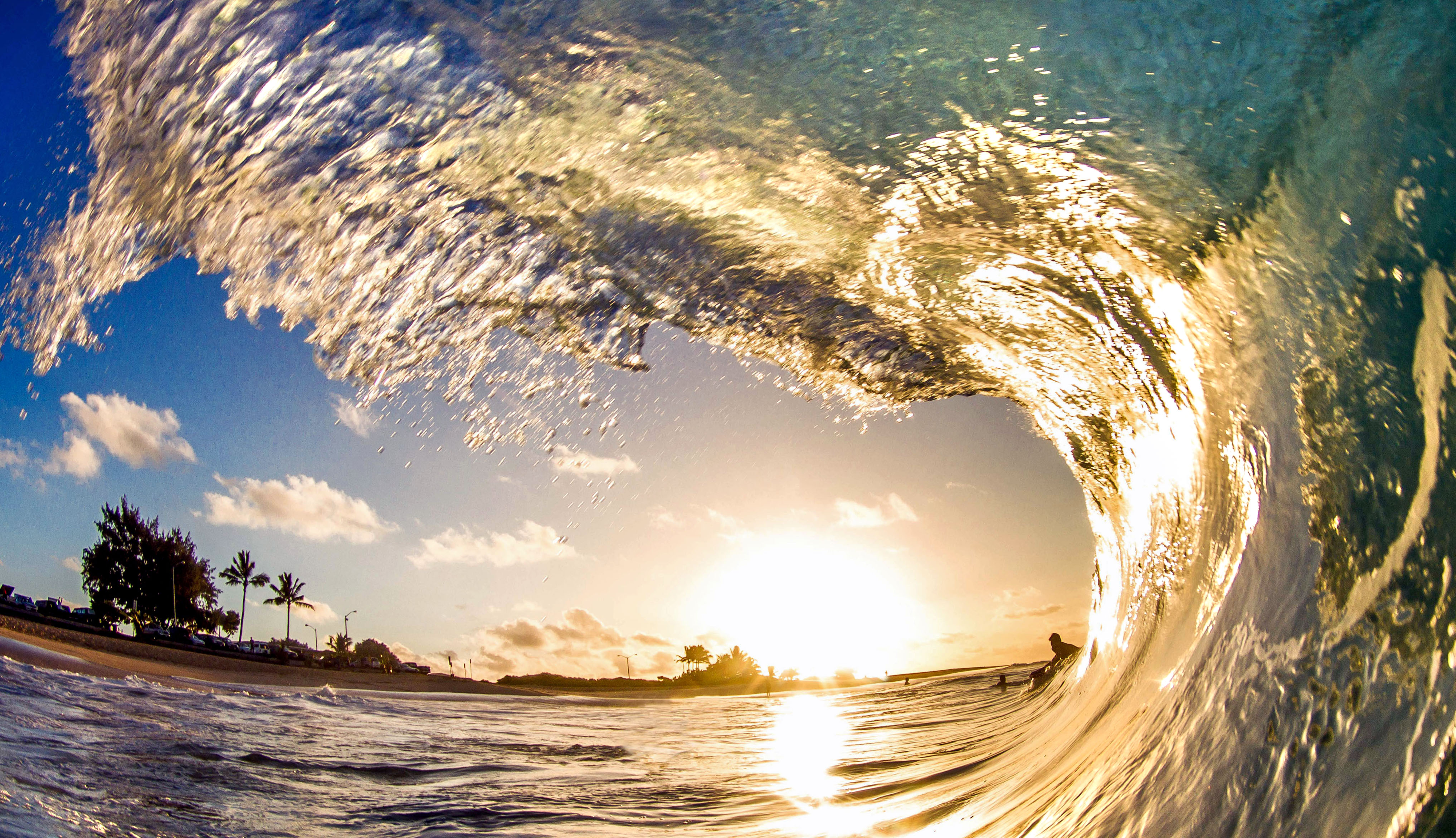 Surf's up! Photographer captures shots of pictures within waves ...