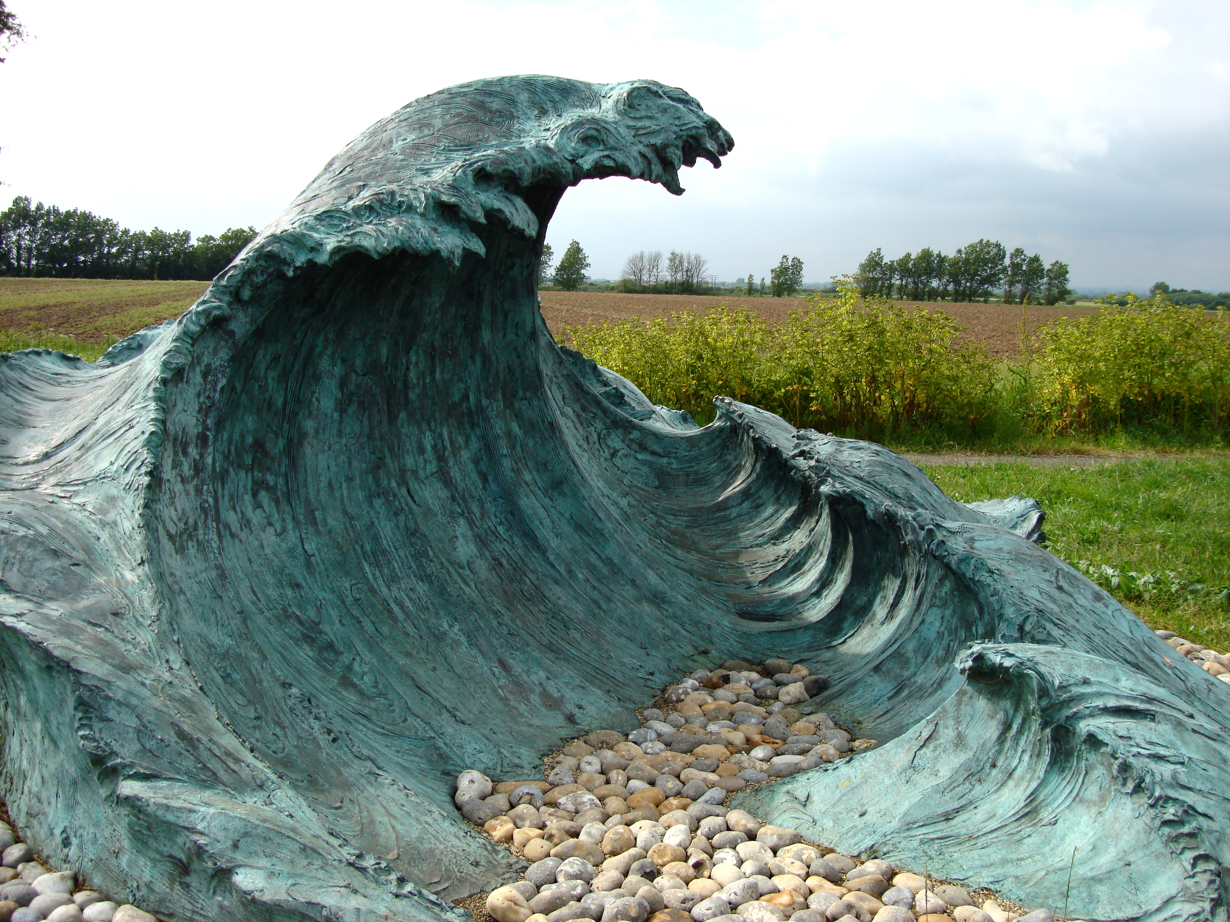 Waves sculpture photo