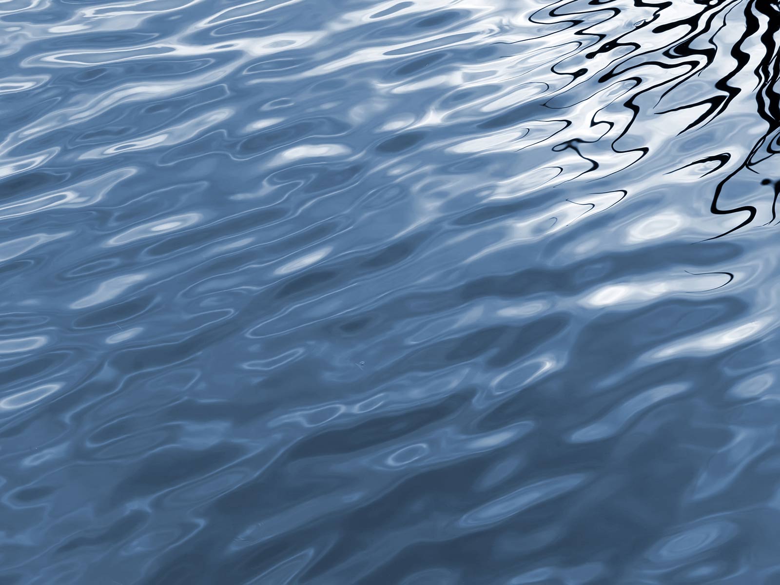 Wavy Reflections Wallpaper Water Wallpaper - 1600x1200 pixels