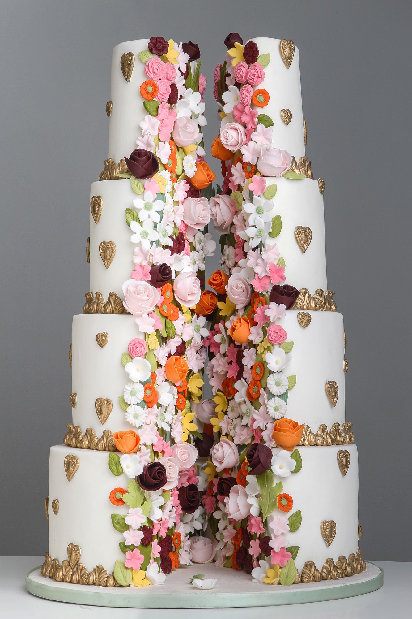 15 Elegant Fall Wedding Cakes - Ideas for Fall Wedding Cake Flavors ...