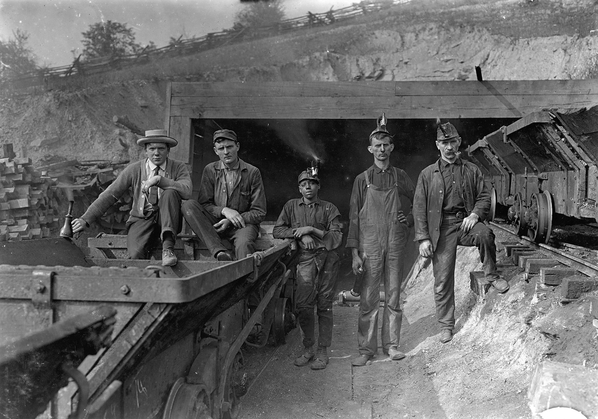 10,000 West Virginia coal miners once went to war with the local ...