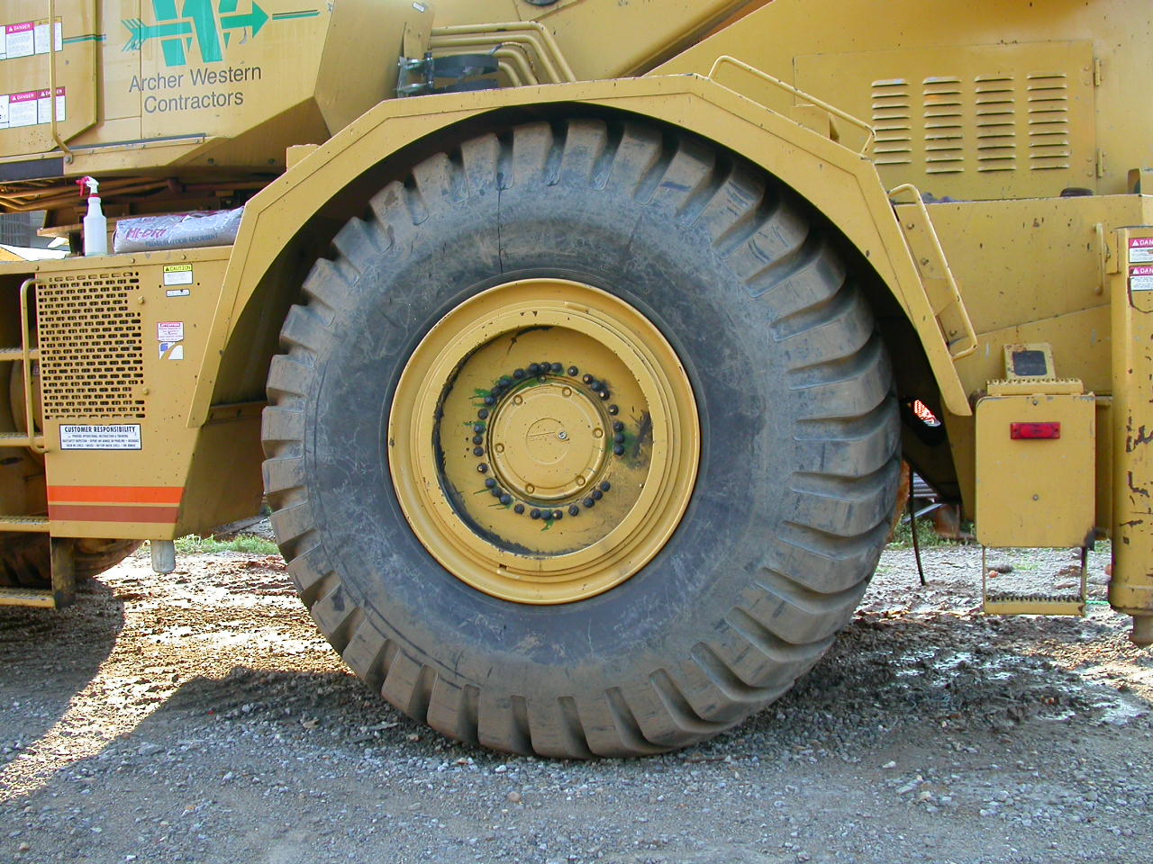 Wheel, Digger, Machine, Rubber, Tire, HQ Photo