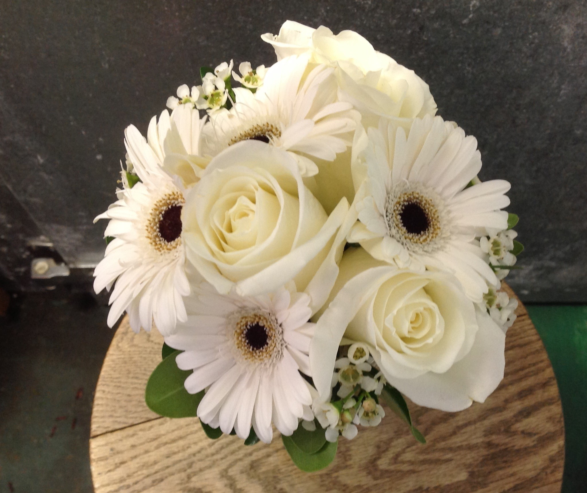 Bridesmaid Bouquet/White