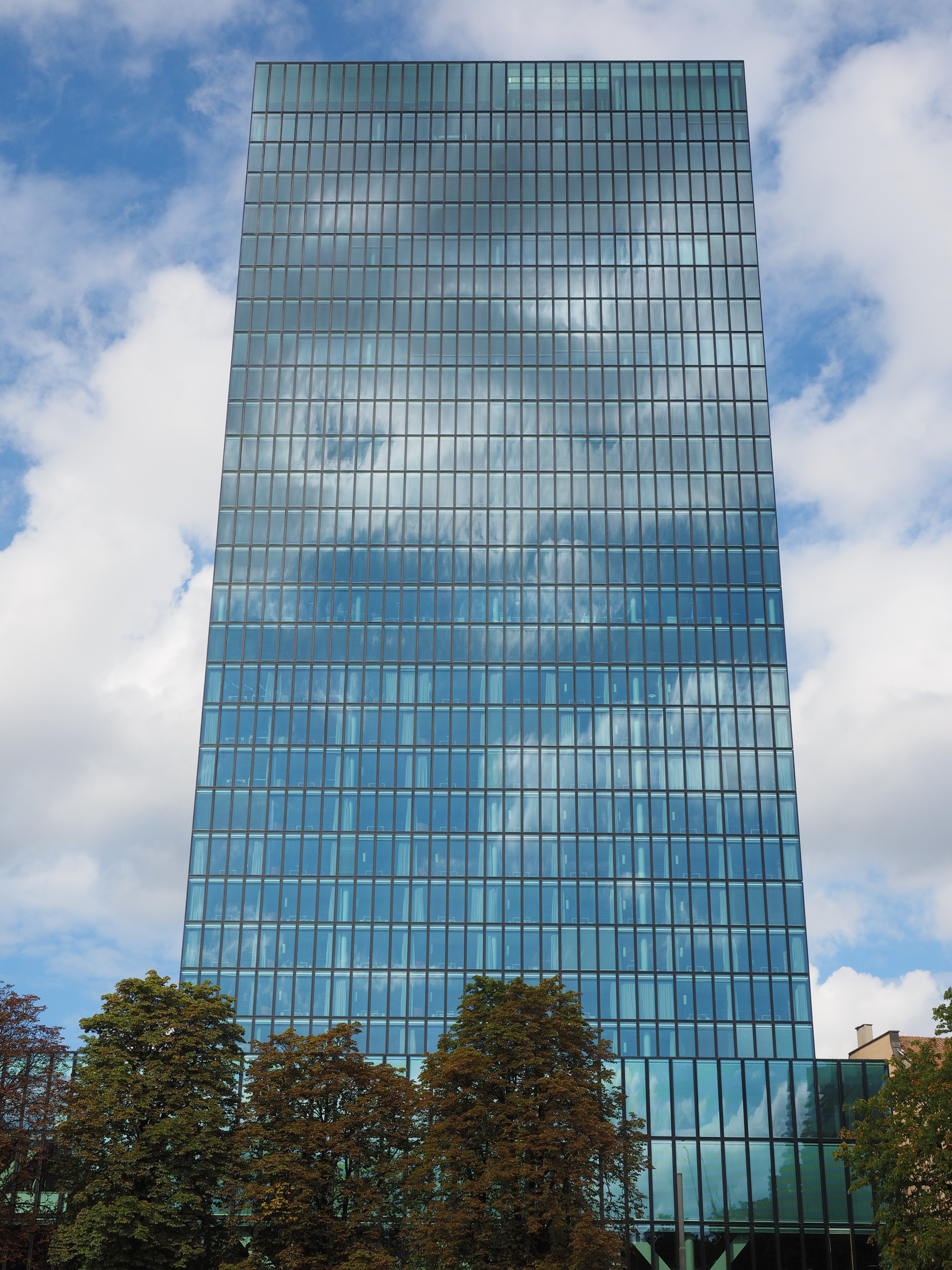 White Frame Glass High Rise Building Under Clear Blue Sky · Free ...