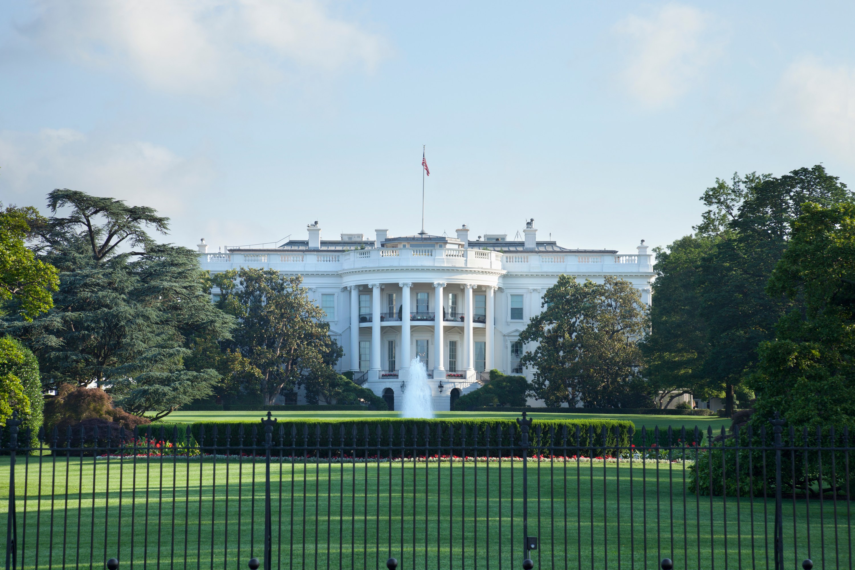 Donald Trump Calls the White House a Dump | Architectural Digest
