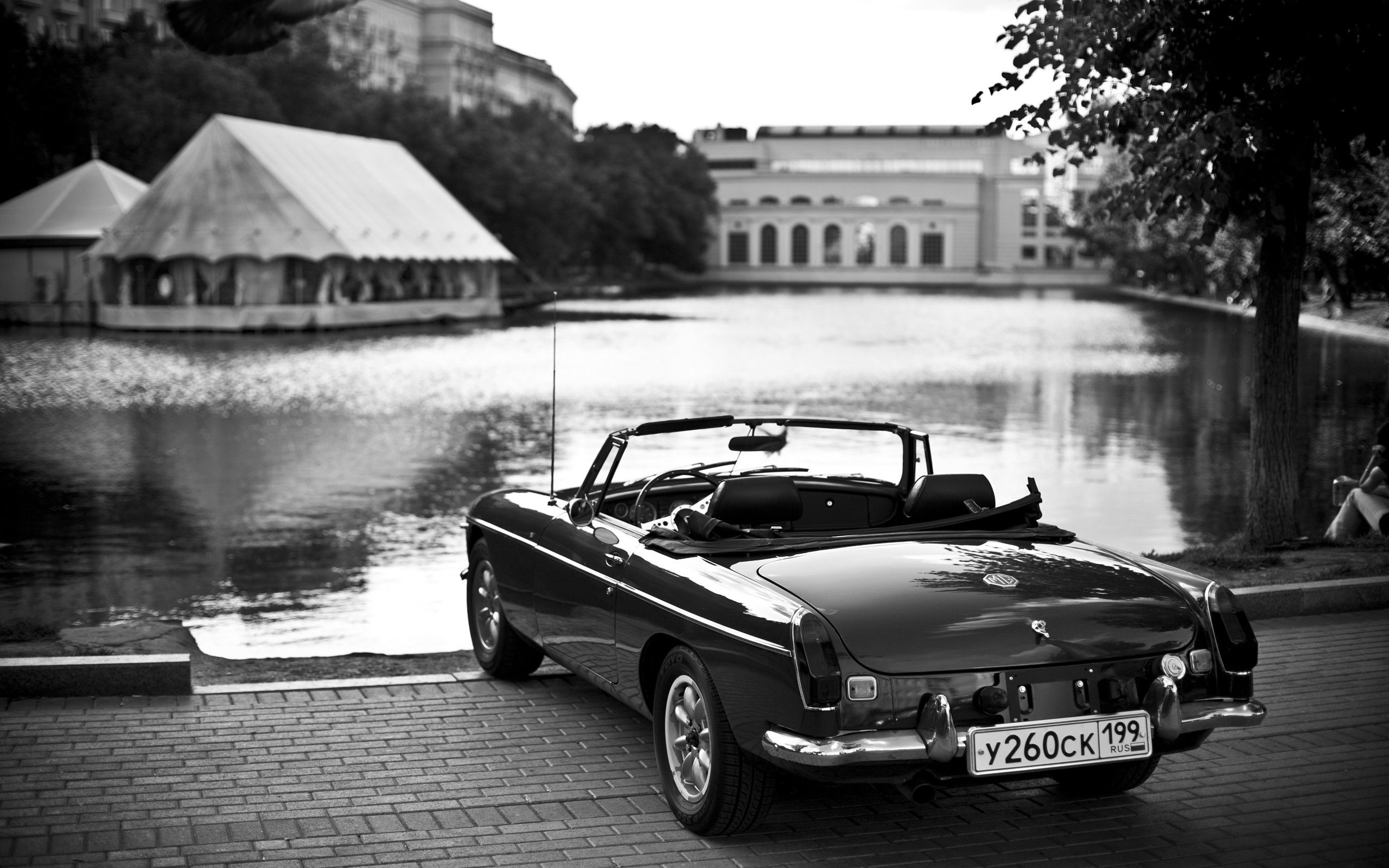 Black white old cars monochrome vehicles lakes greyscale wallpaper ...