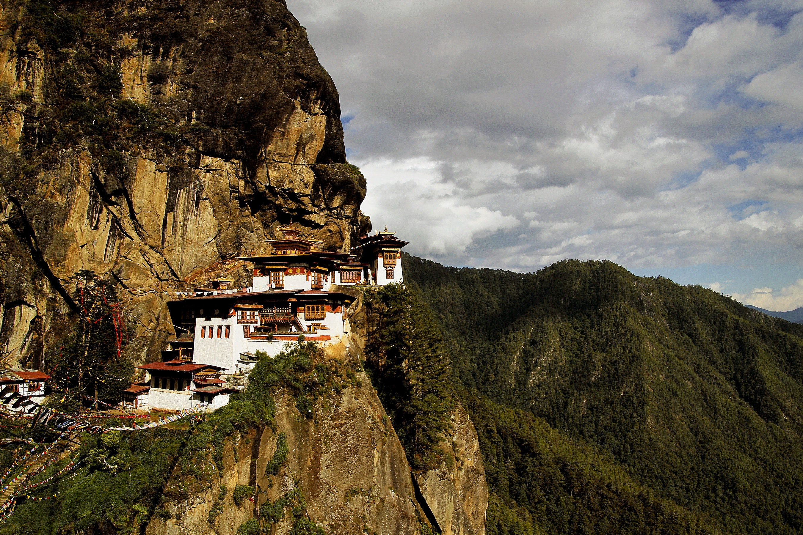 Free Photo White Painted House On Top Of The Mountain During Daytime Green Monastery Mountain Free Download Jooinn