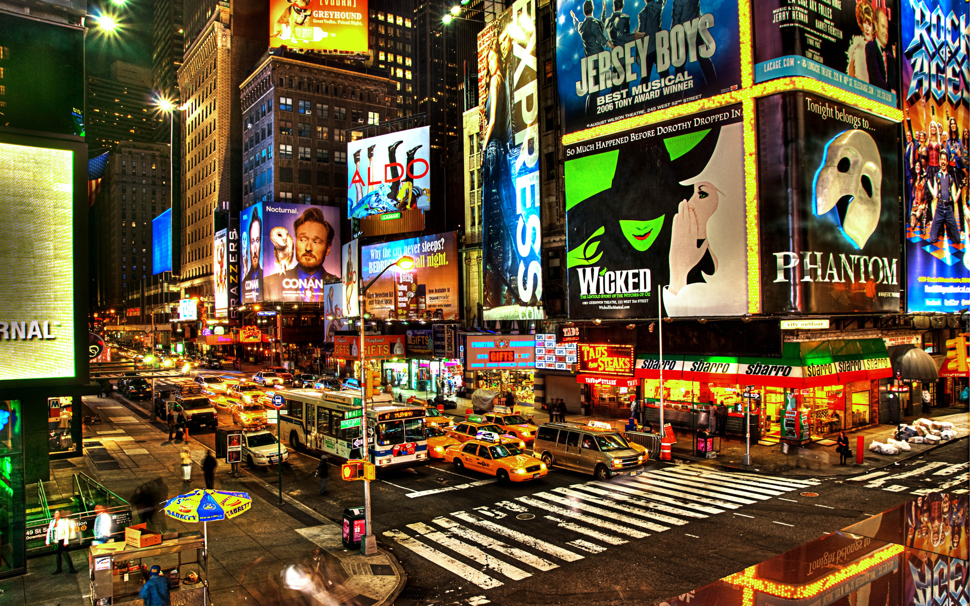 Desktop-U.S.-New-York-Broadway-night-lights-buildings.jpg 1,920 ...