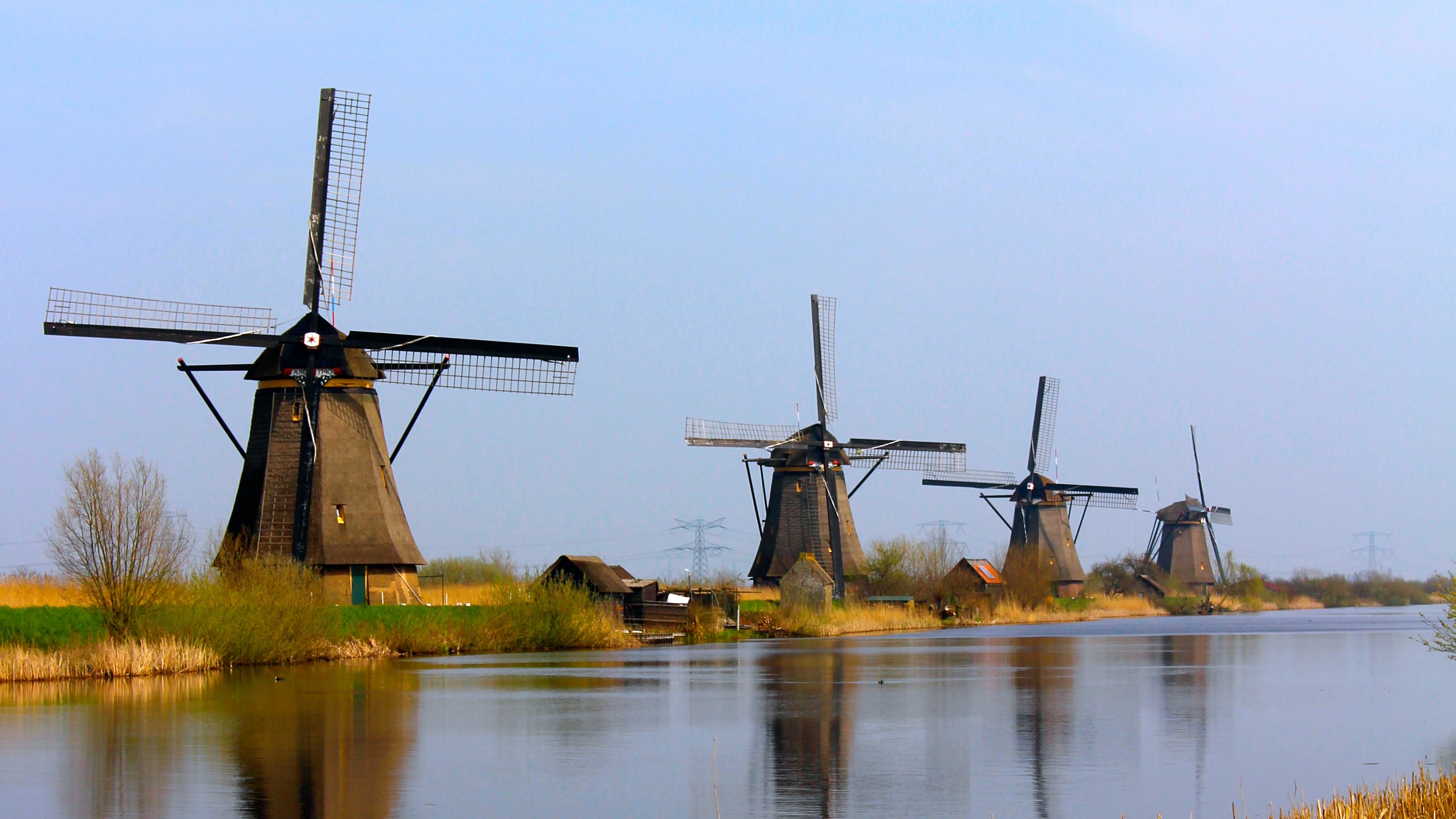 Kinderdijk, Holland: A Day at the Windmills - Jadescapades
