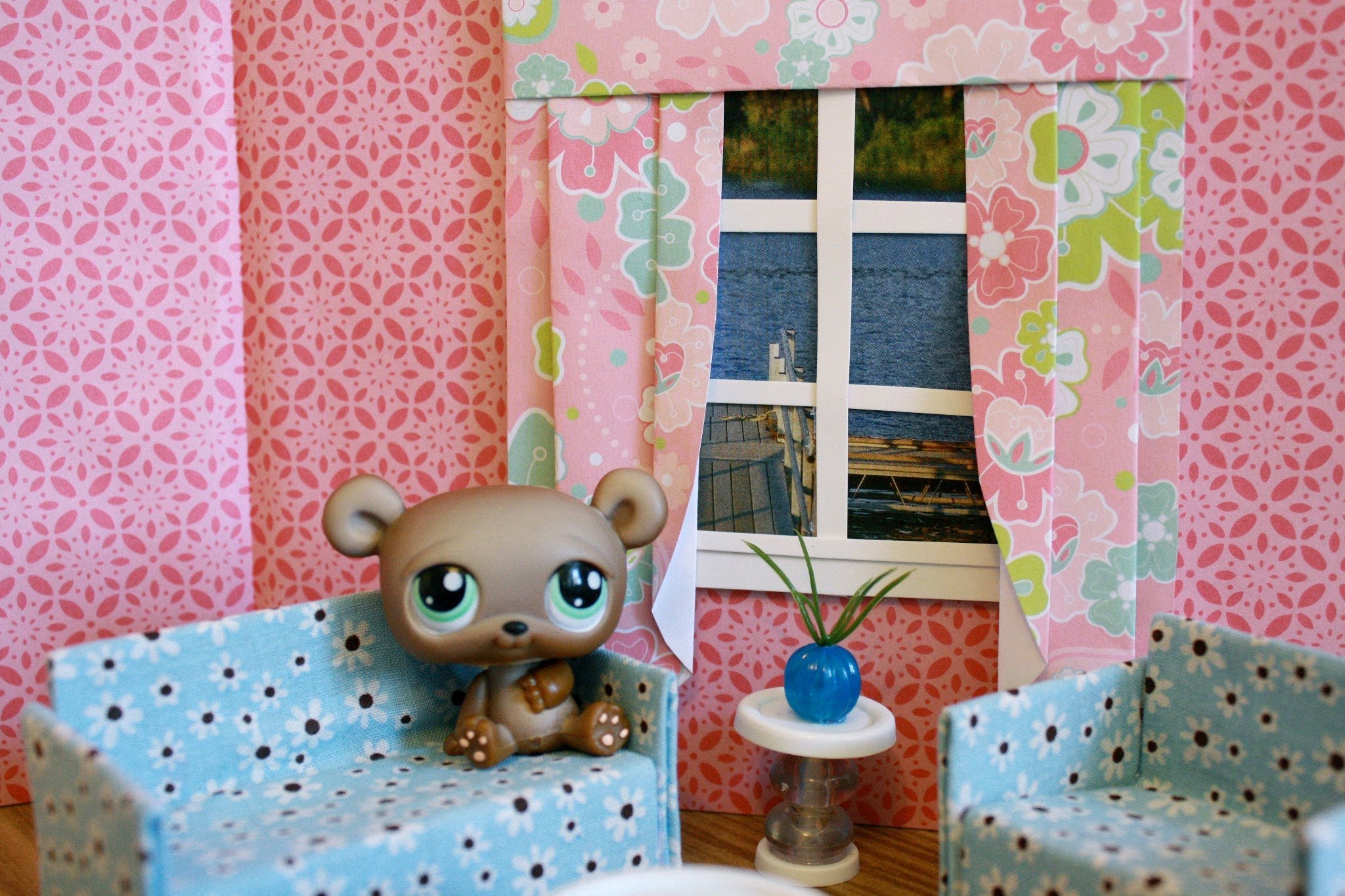 How to Make a Dollhouse Window with Curtains : Bonus Project ...