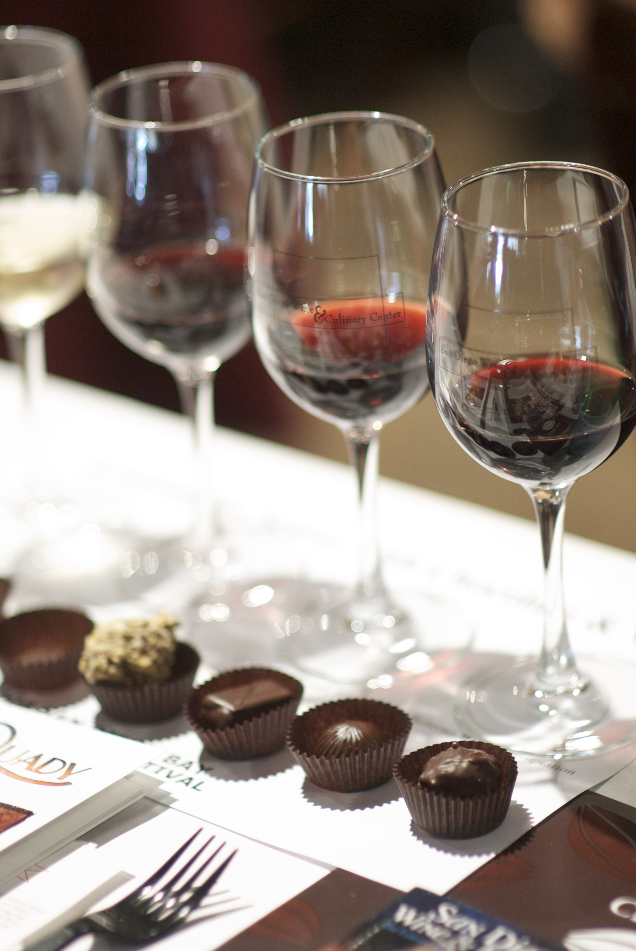 File:Red wine and chocolate pairing.jpg - Wikimedia Commons