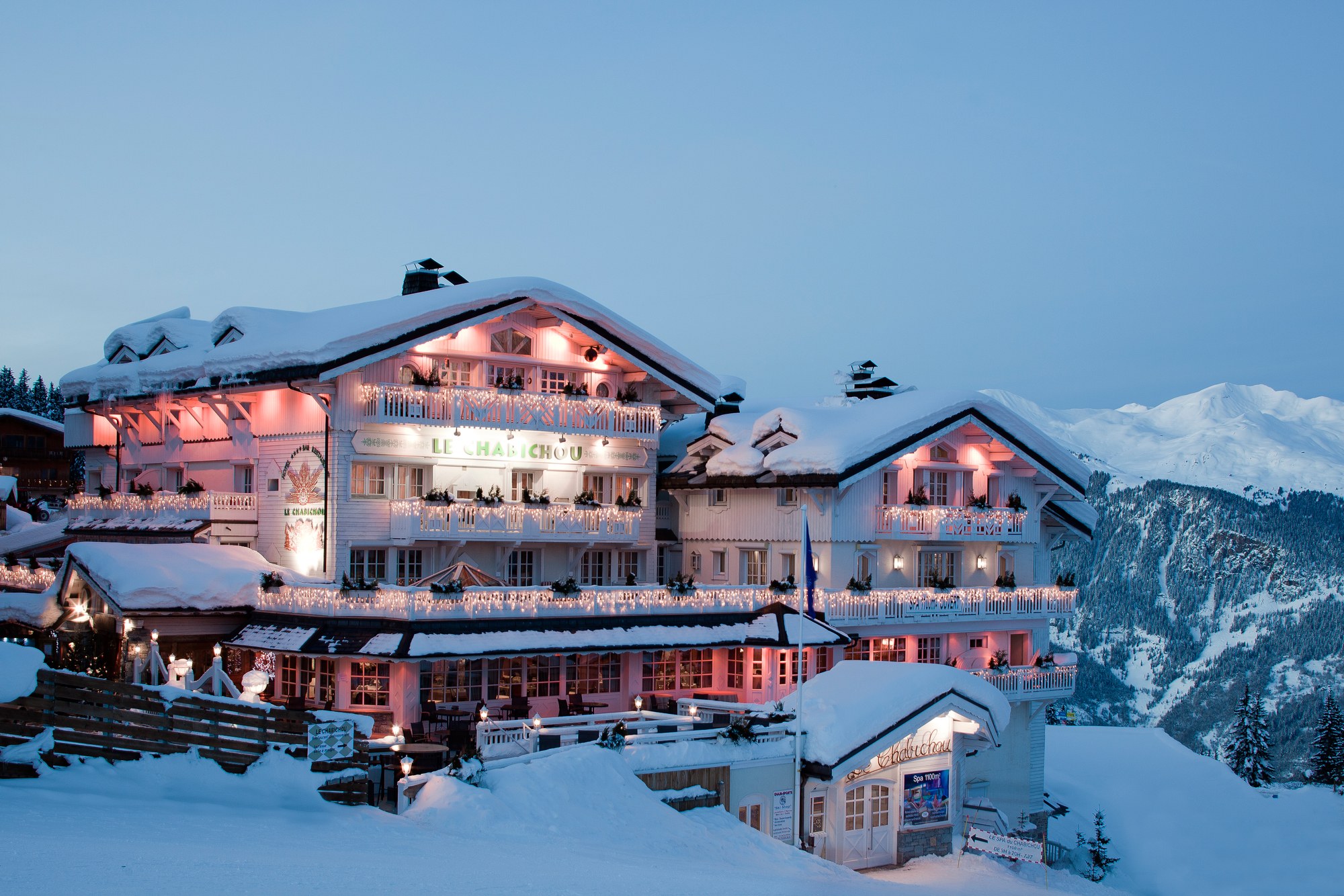 7 Ski Resorts You'll Want to Visit Even If You're Only in It For the ...