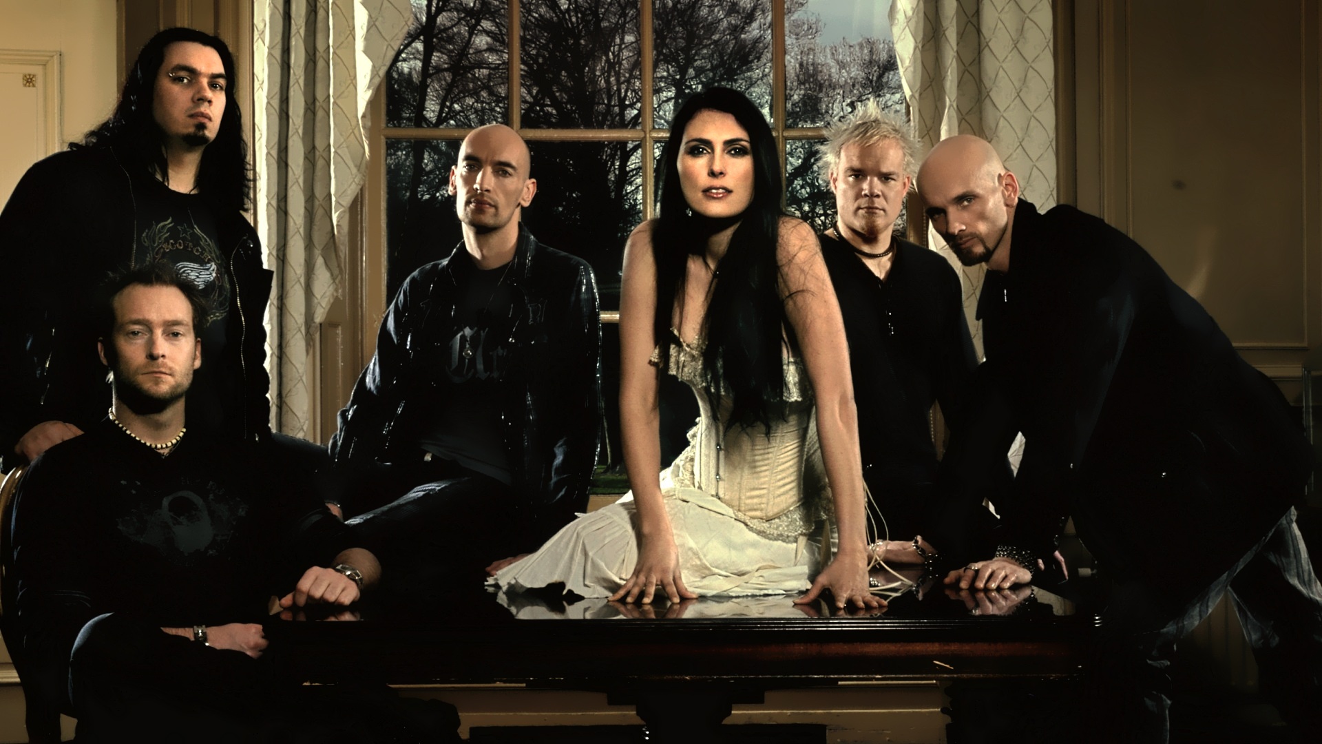 Within Temptation, the symphonic Hydra