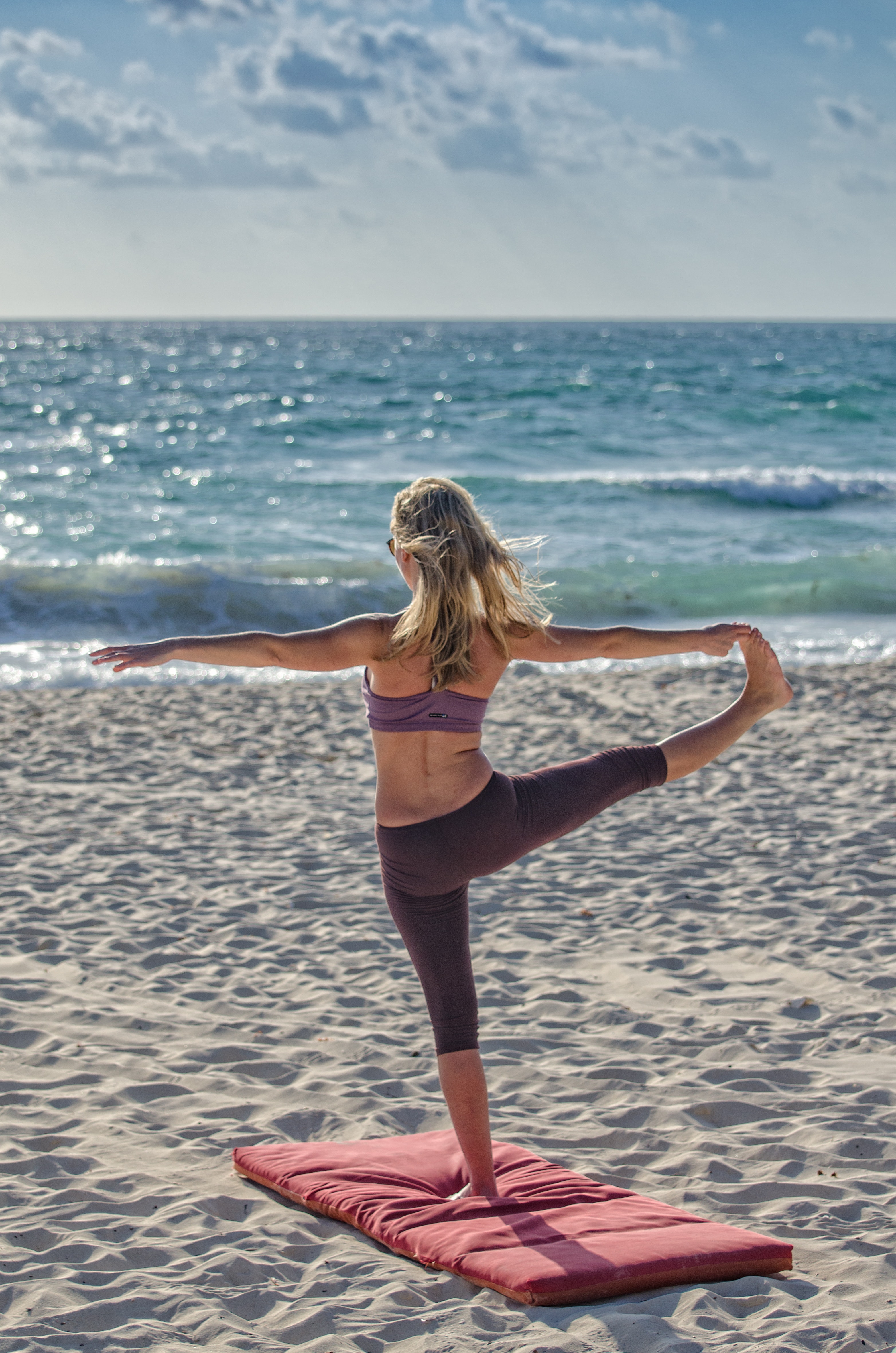 Woman Doing Yuga on Seashore, Shoreline, Yoga, Workout, Woman, HQ Photo