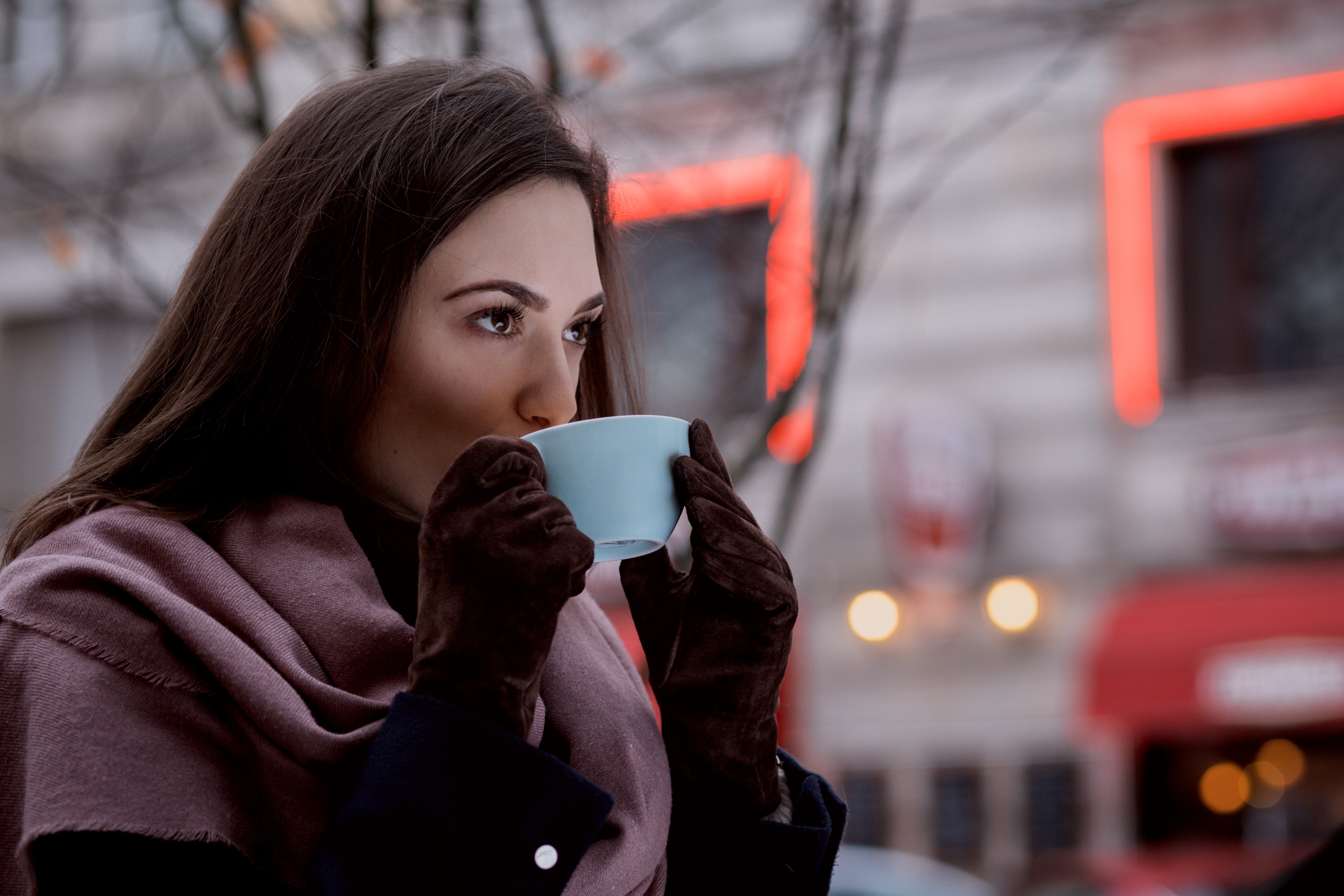 Woman drinking tea photo