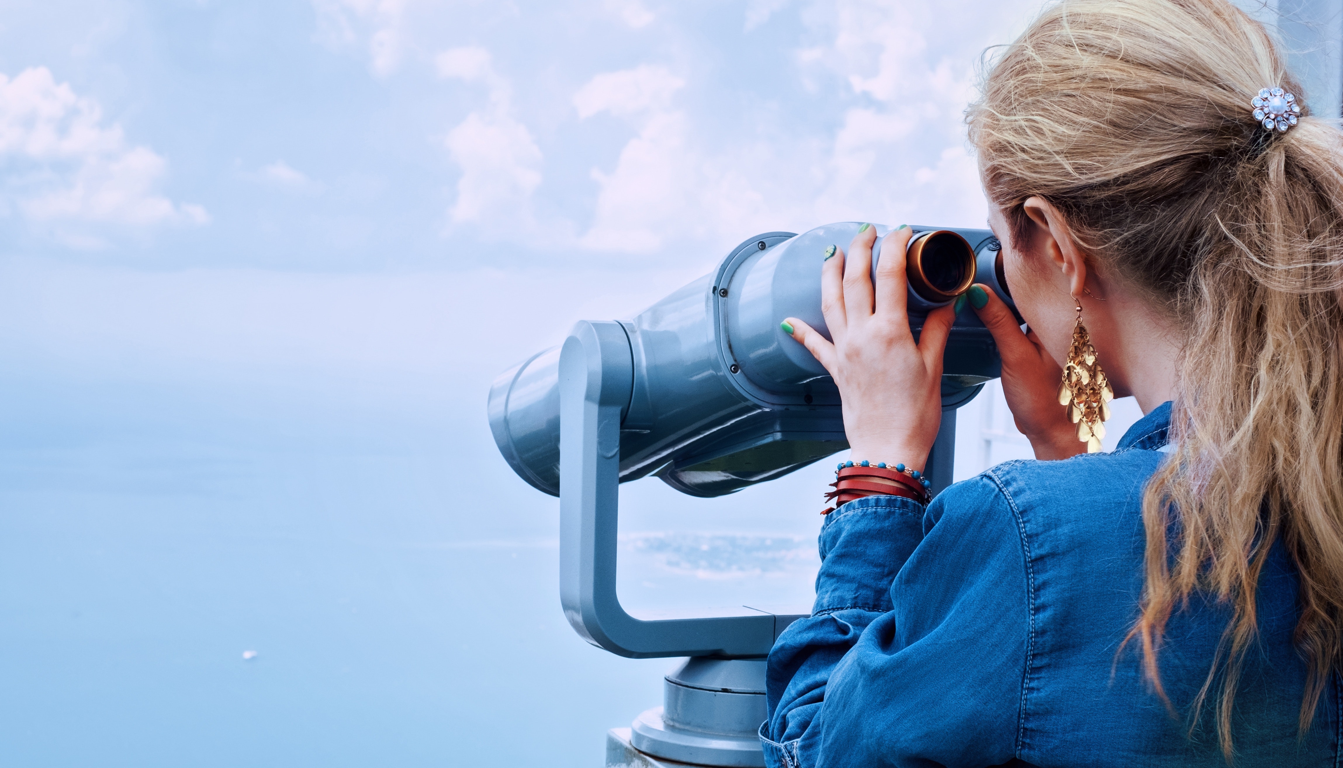 Woman in Blue Denim Jacket Holding a Gray Steel Tower Viewer, Binoculars, Blond, Blonde, Girl, HQ Photo