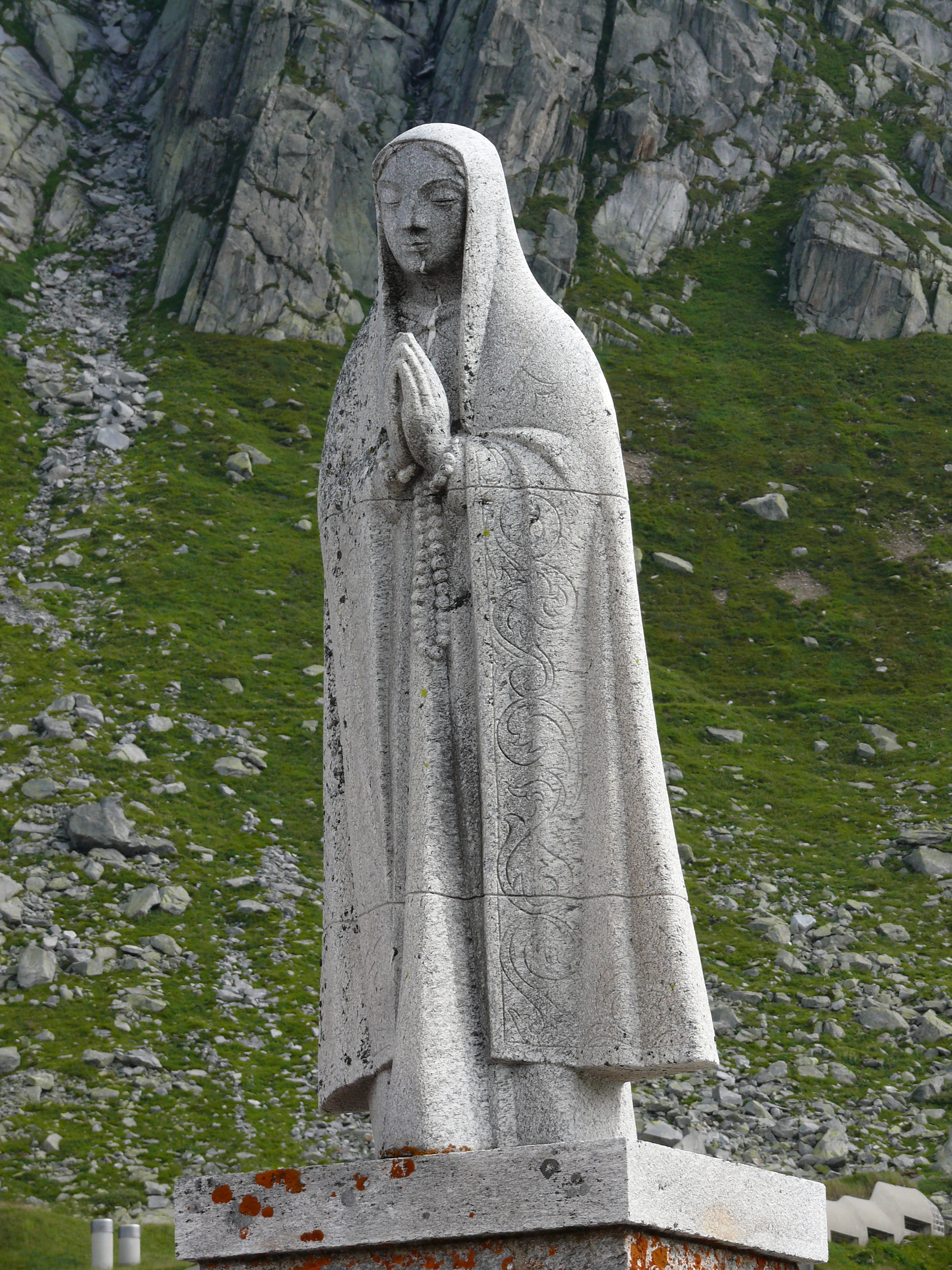 File:Gotthard Pass 03.JPG - Wikimedia Commons