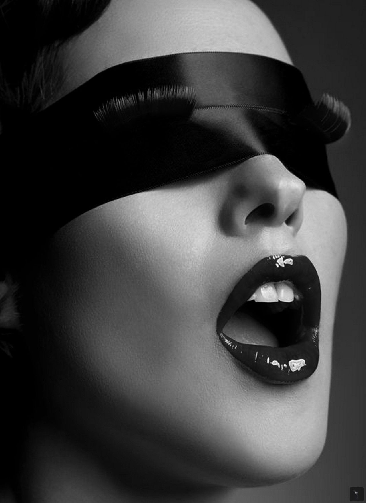 femenino sensual: Photo | Club shadowlands | Pinterest | Masking ...