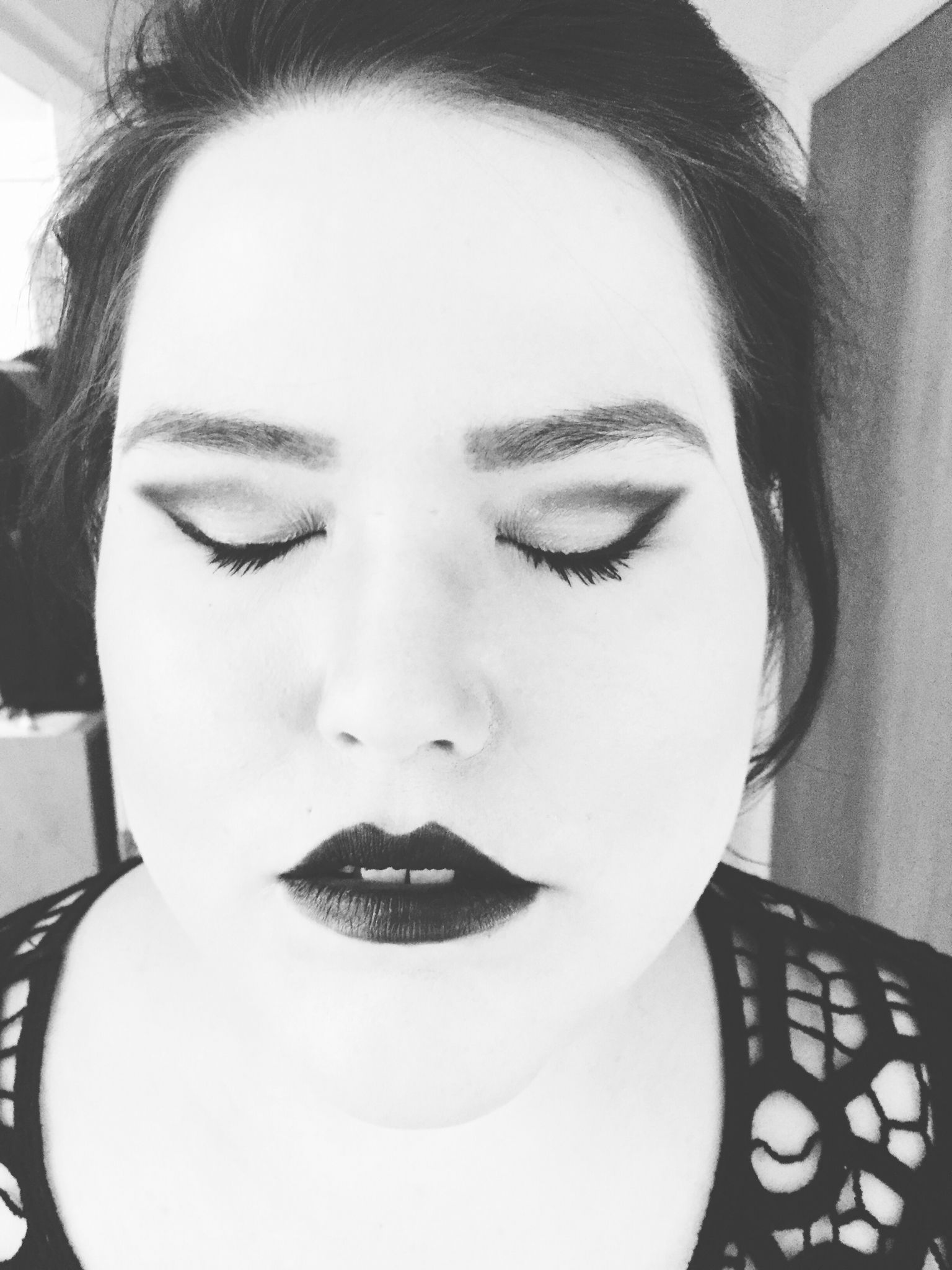 Cat eye #motd black lipstick gothic makeup // The Kale Kitten Blog ...