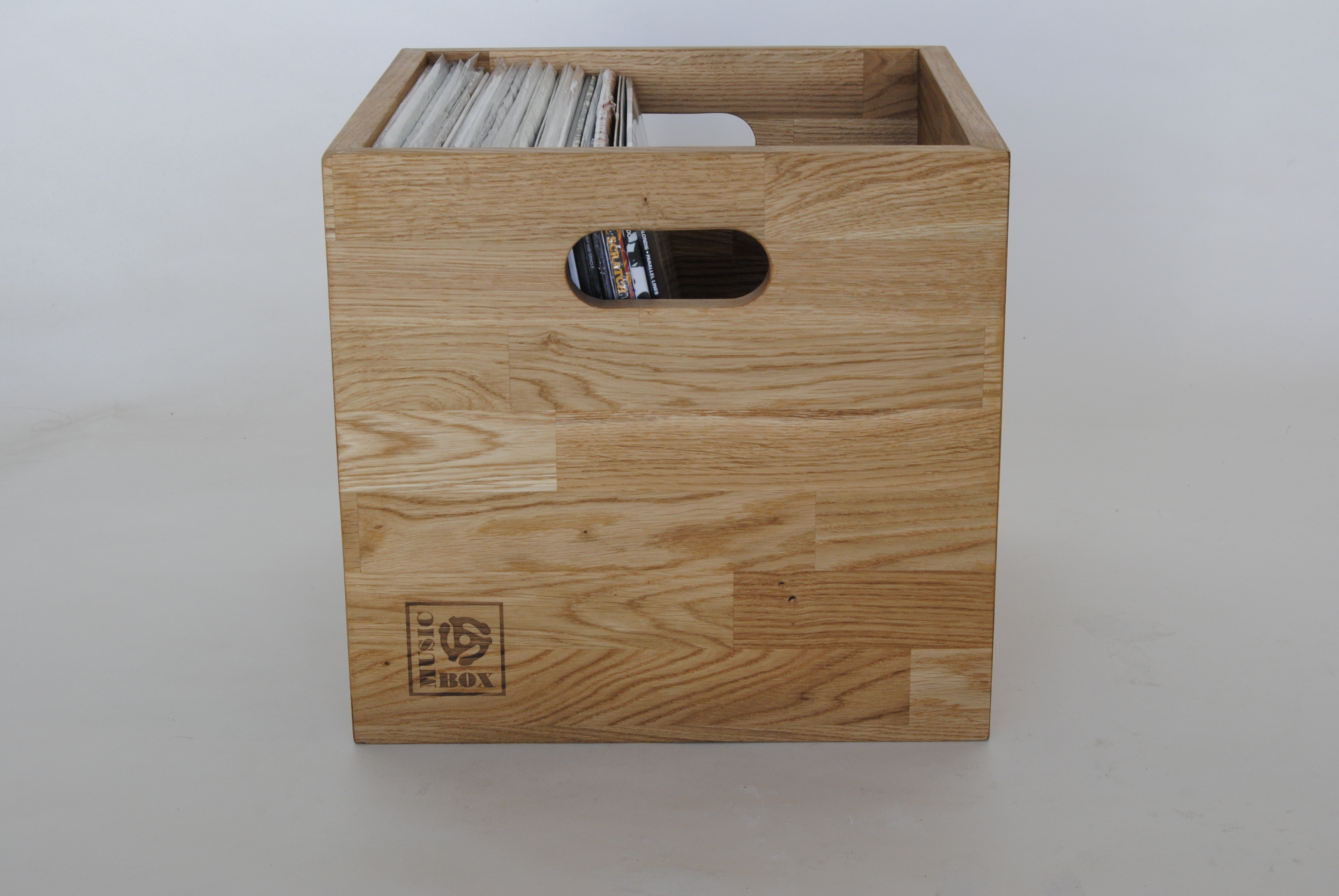 Wooden Vinyl Record Box - Oak - Music Box Designs
