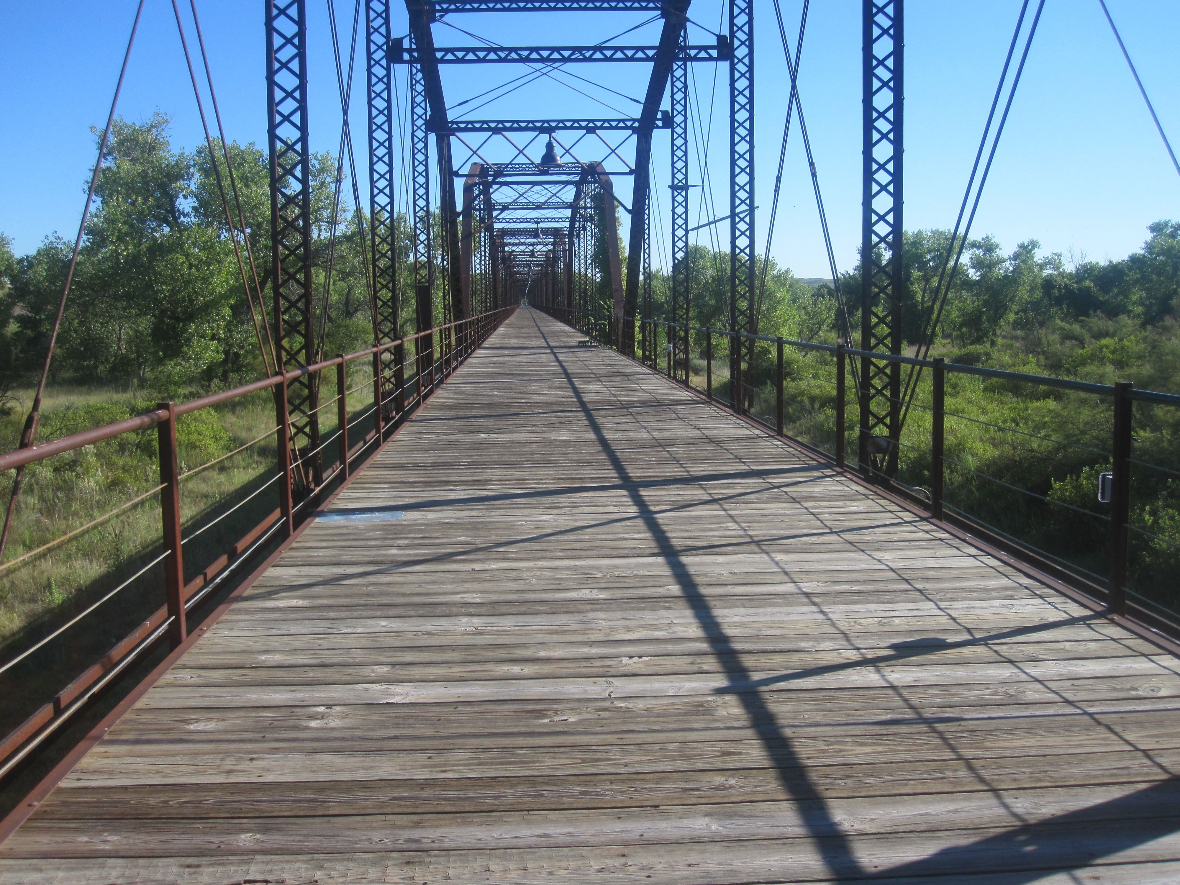File:Wooden bridge over Canadian River, Canadian, TX IMG 6058.JPG ...