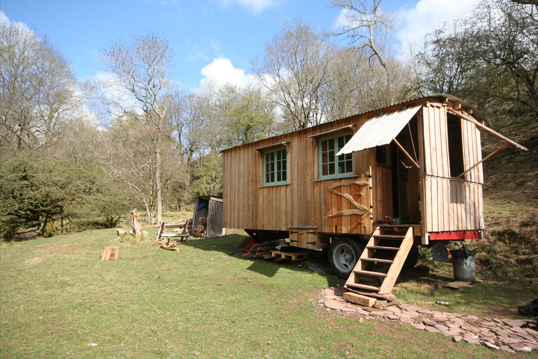 Gwennol, Powys - a rustic wooden cabin | Caravan / Trailer ...
