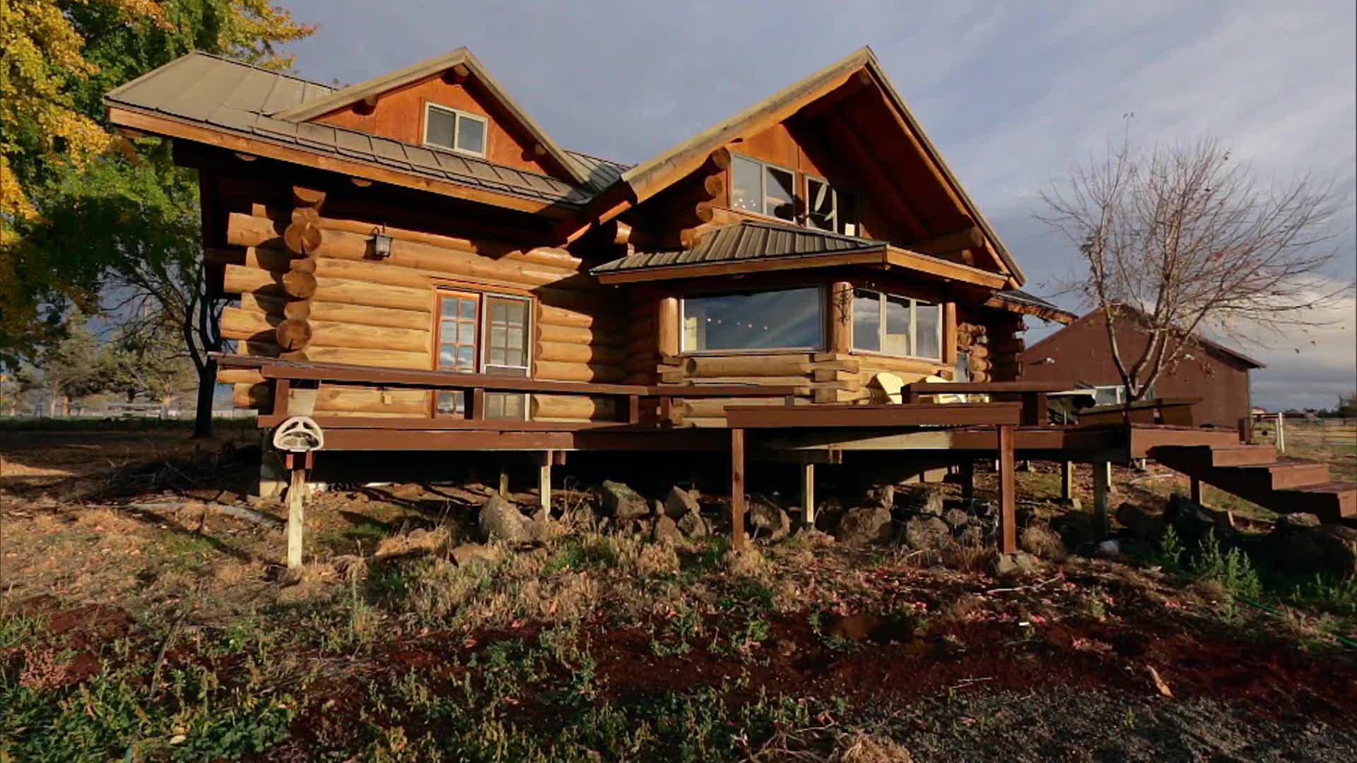 Log Cabin Living | HGTV