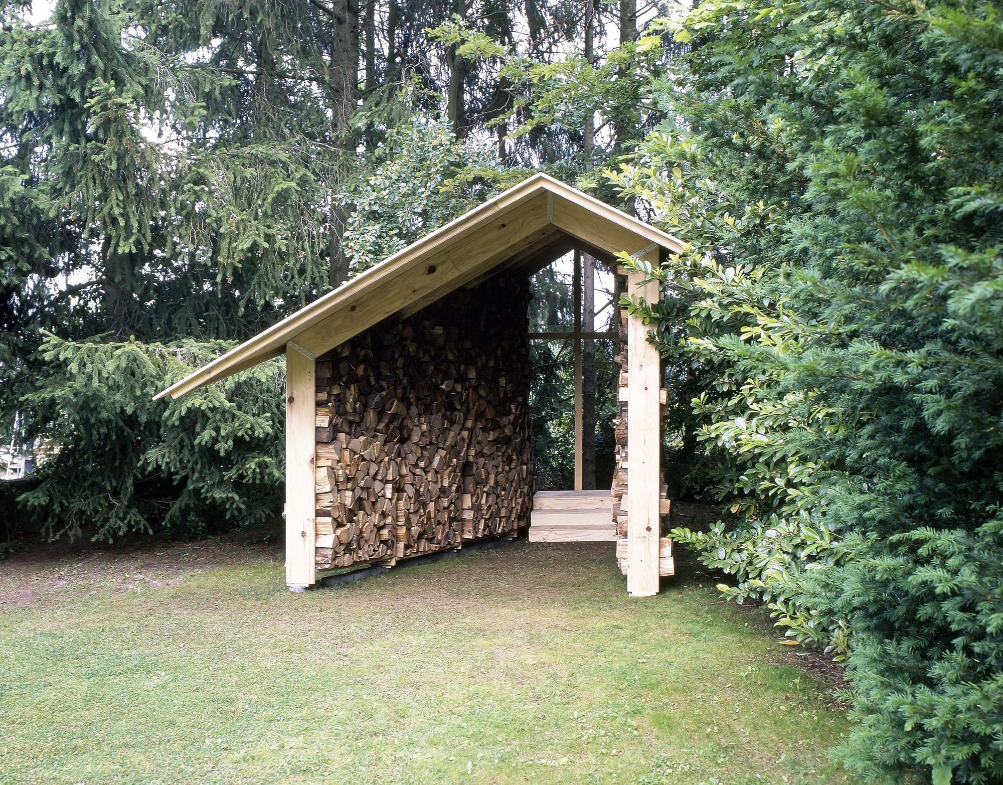 Wooden Hut / Kawahara Krause Architects | ArchDaily