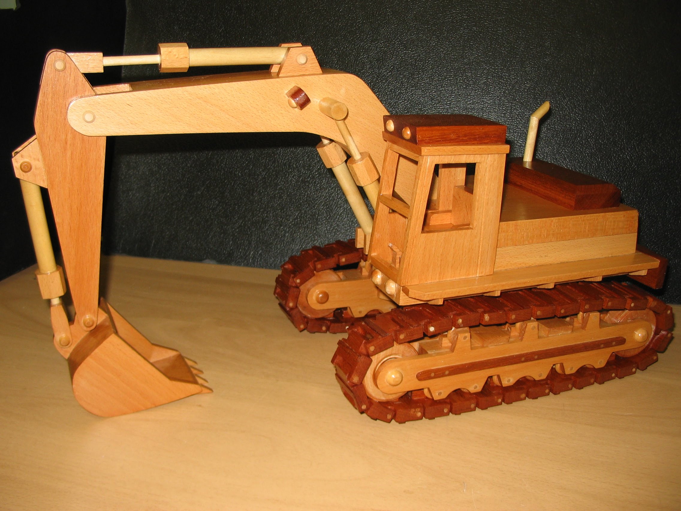 Wooden Model of an Excavator - YouTube