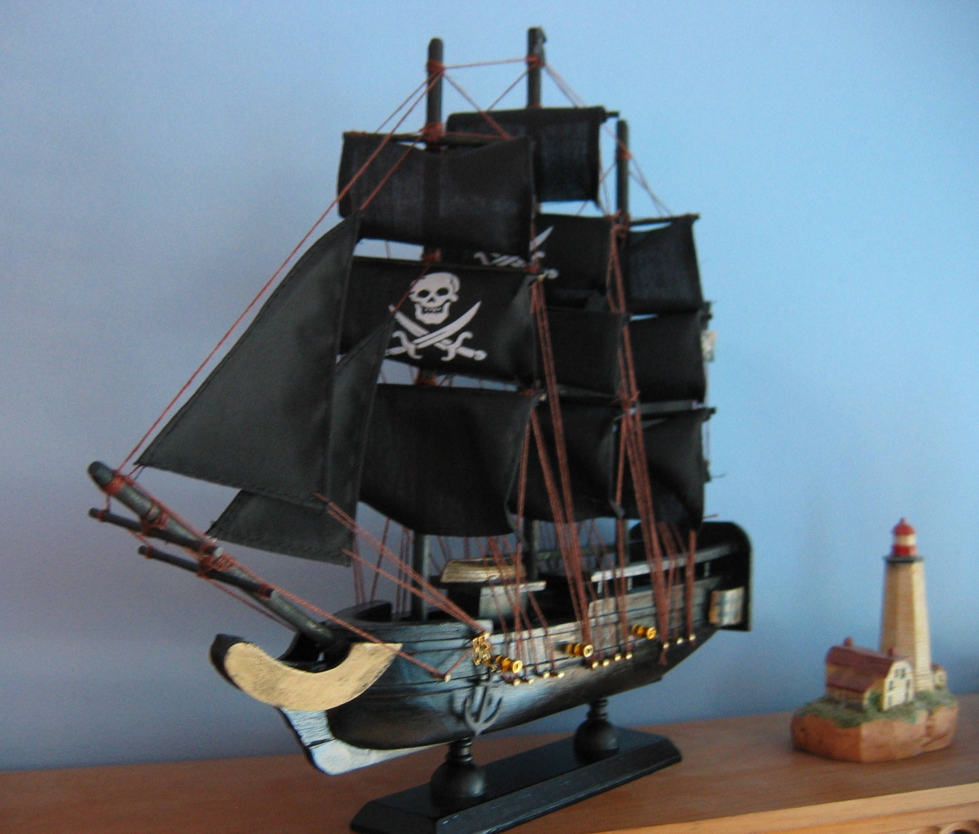 Wooden Model Ship Building For Beginners Or Books As Well Queen ...