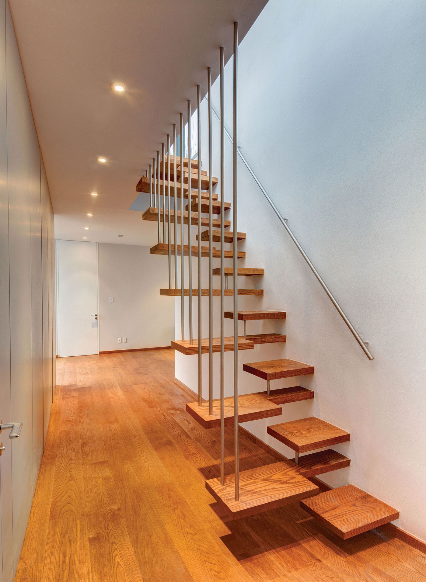 Unique And Creative Staircase Designs For Modern Homes Wooden ...