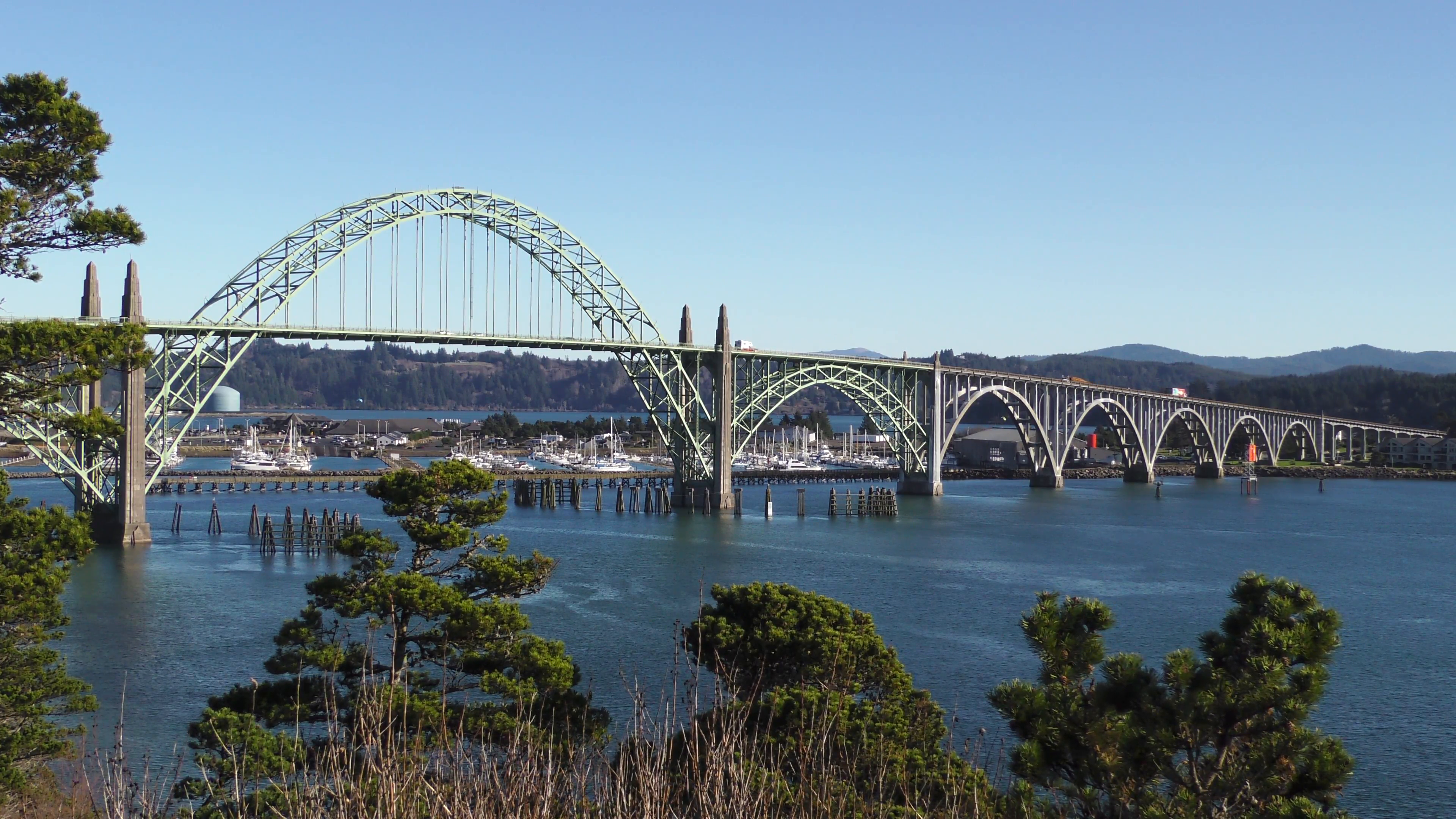 4K of historic Yaquina Bay bridge in Newport,Oregon Stock Video ...