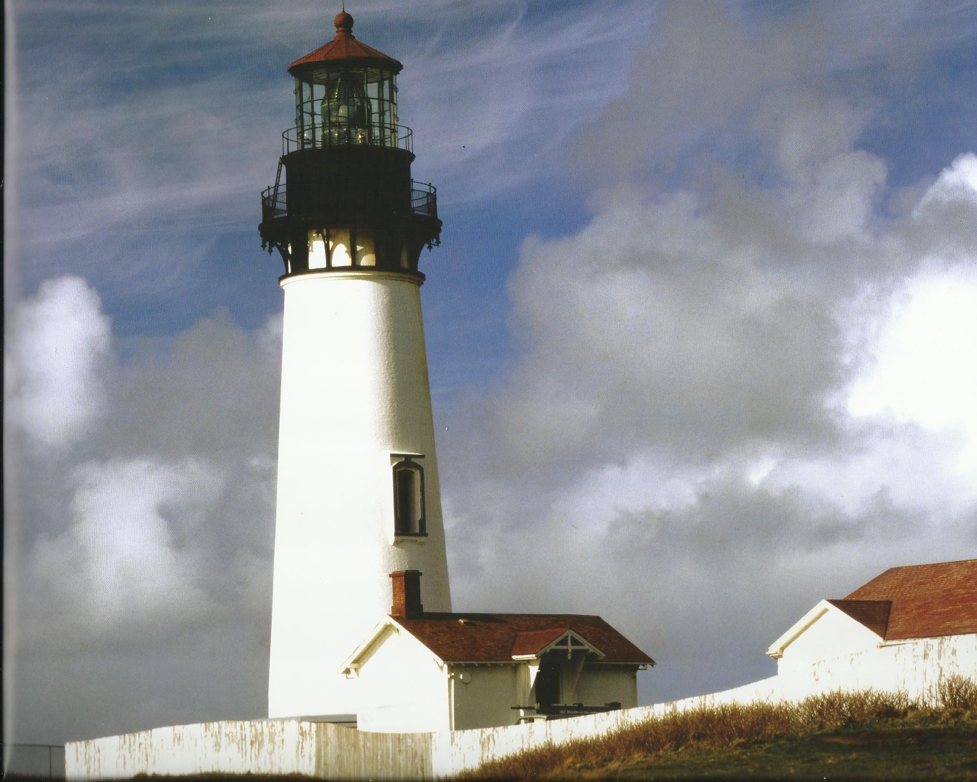 Lighthouses: Yaquina Head Lighthouse Oregon Lighthuse Newport Clouds ...