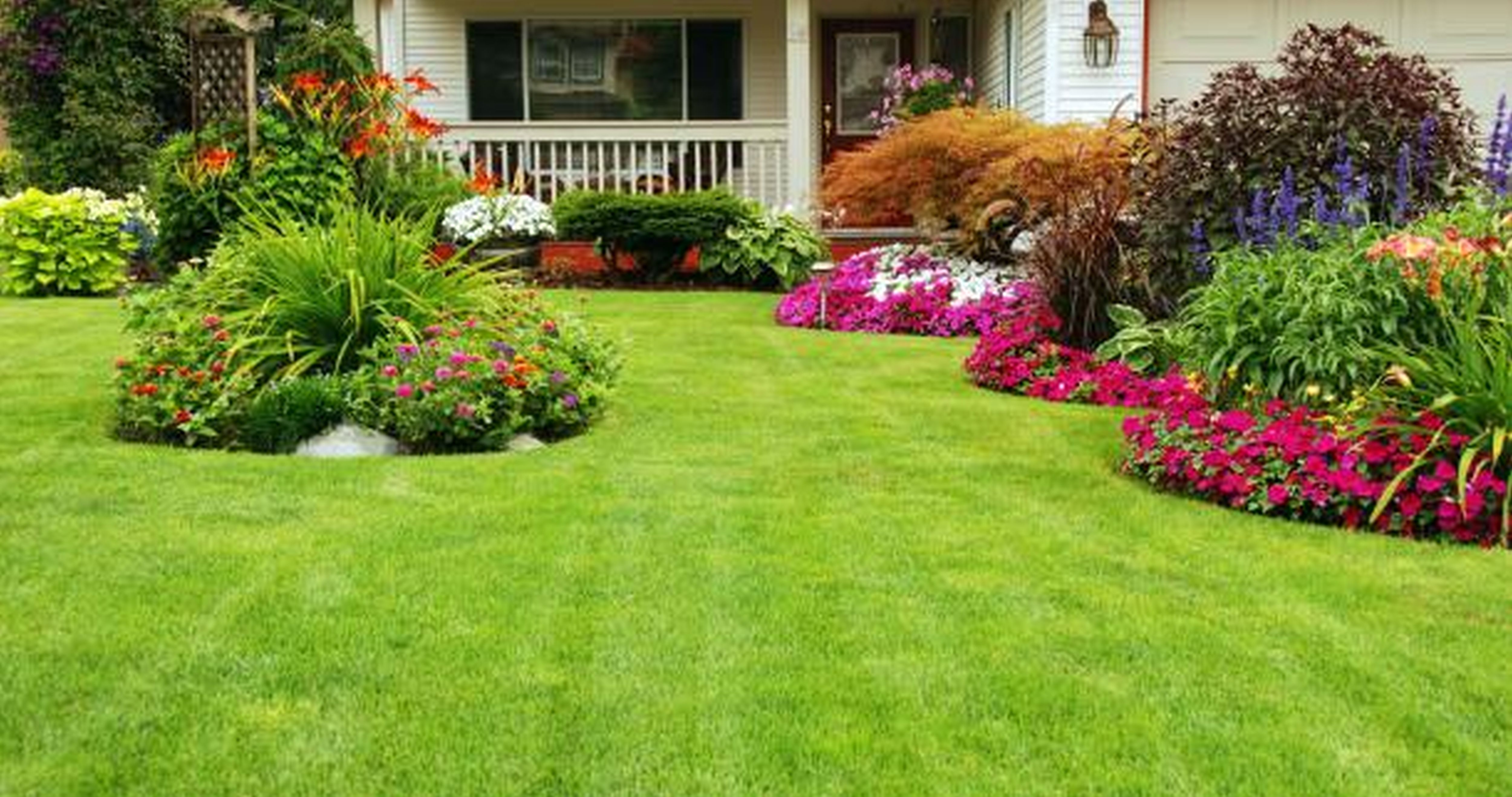 5 Ways To Keep Your Front Yard In Pristine Condition