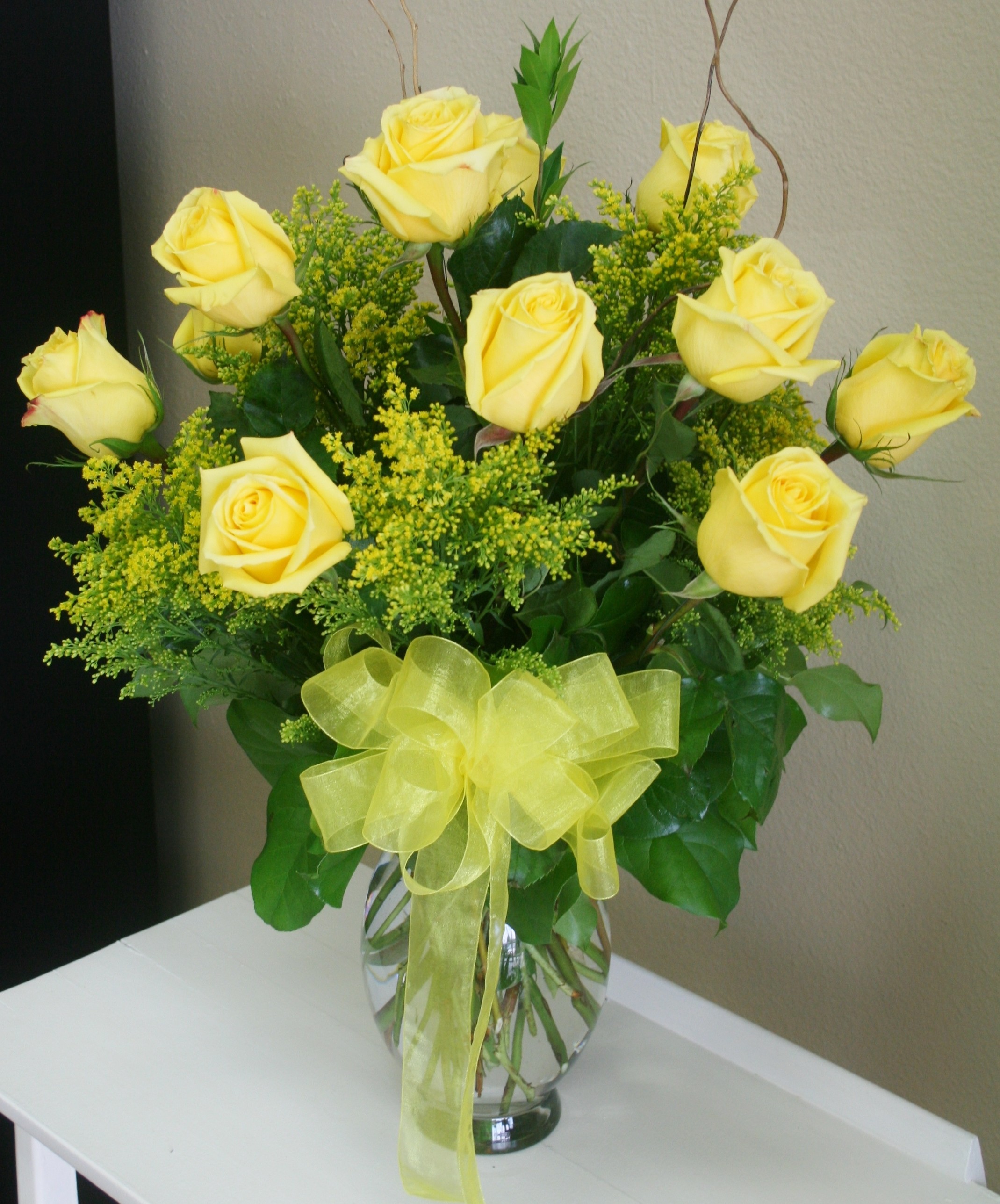 Yellow Roses in Riverside, CA | Willow Branch Florist of Riverside