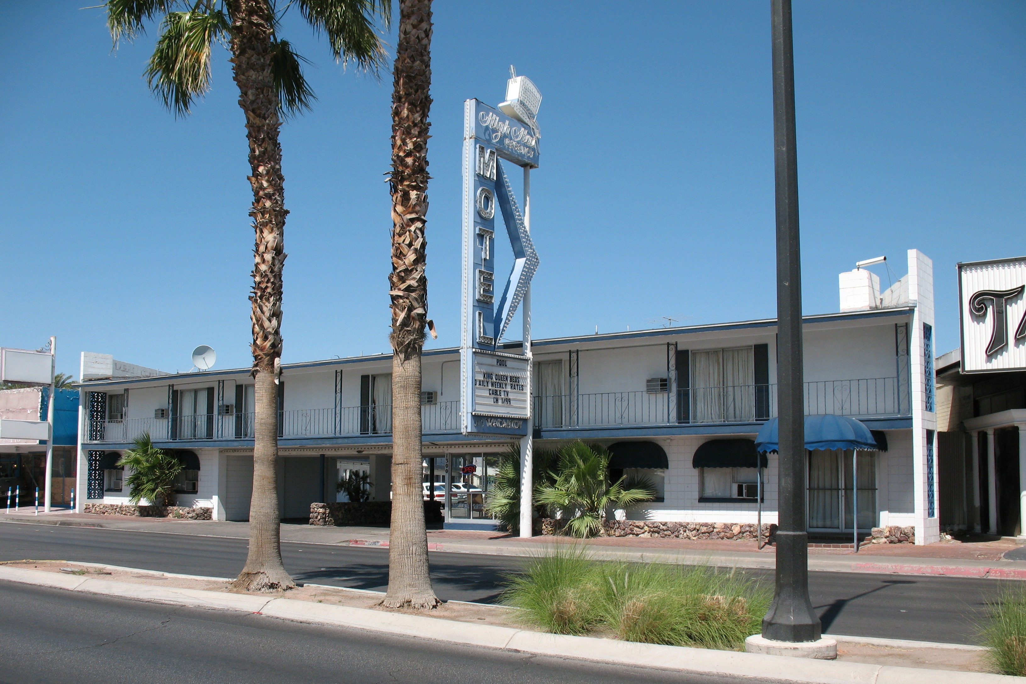 The Strip - Las Vegas Motels - Then and Now