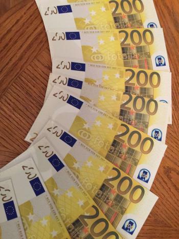 Lot Of 2- Perfect cash/Card Wallet 200 EURO design USA Seller For ...