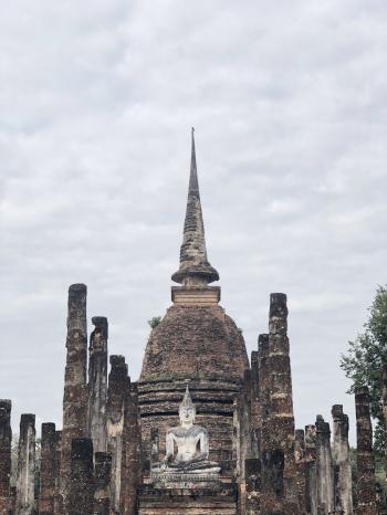 I Threw Up On a Temple – The Single Peach