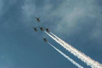 Maxwell air show draws record crowd > Maxwell Air Force Base > Display