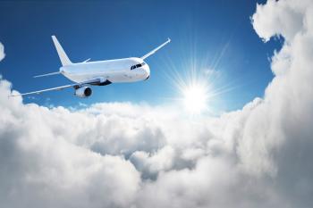 Aircraft flying above the clouds 52014 - Civil Aviation - Traffic