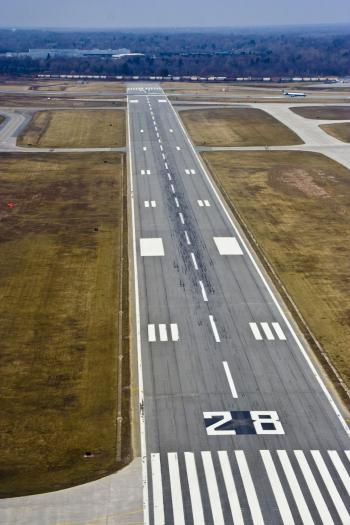 airport runway design - Google 搜尋 | NET-FL | Pinterest