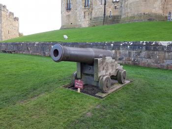 Alnwick Castle and Gardens - Chimmyville